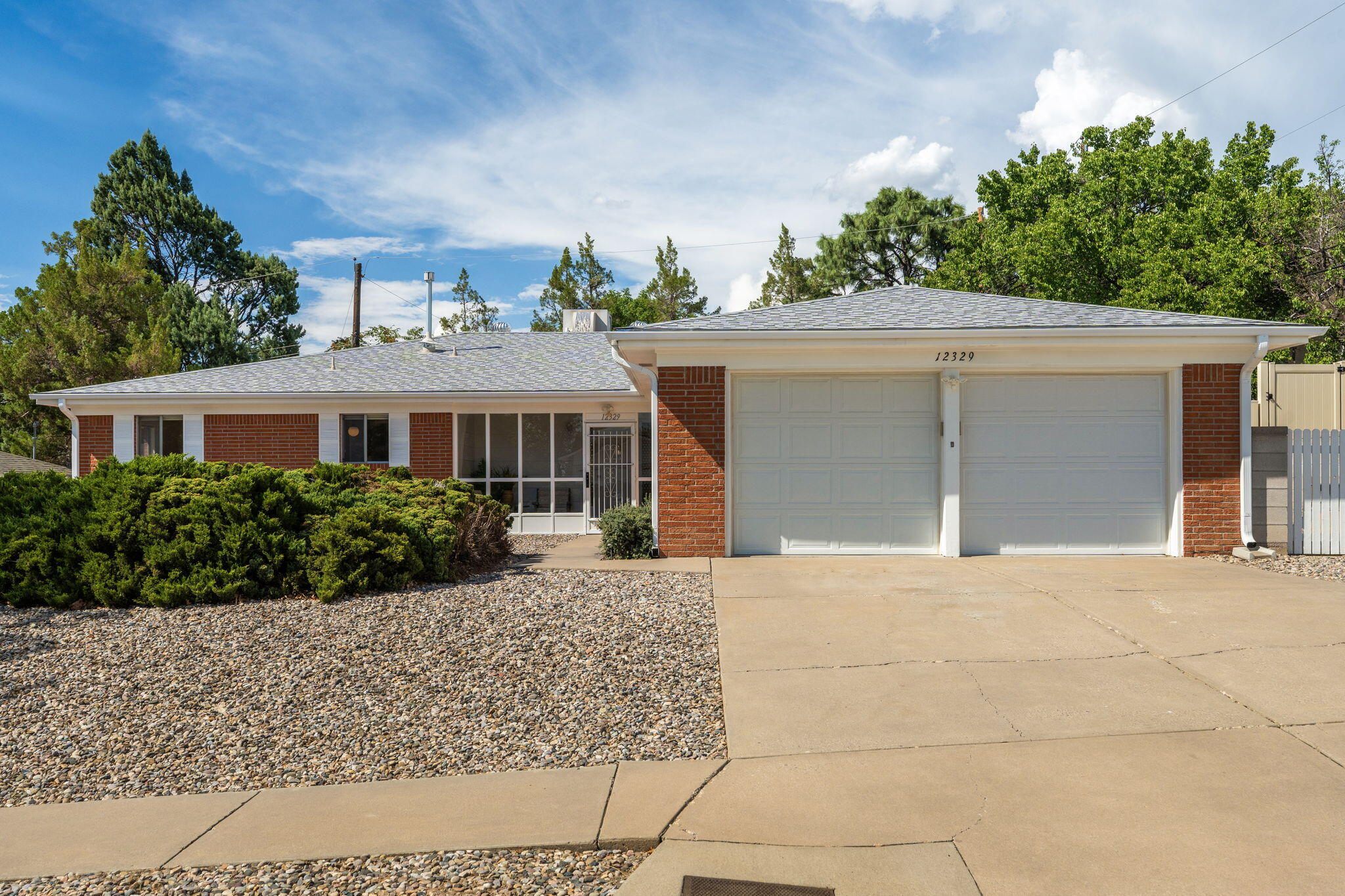12329 Princess Jeanne Avenue NE — photo