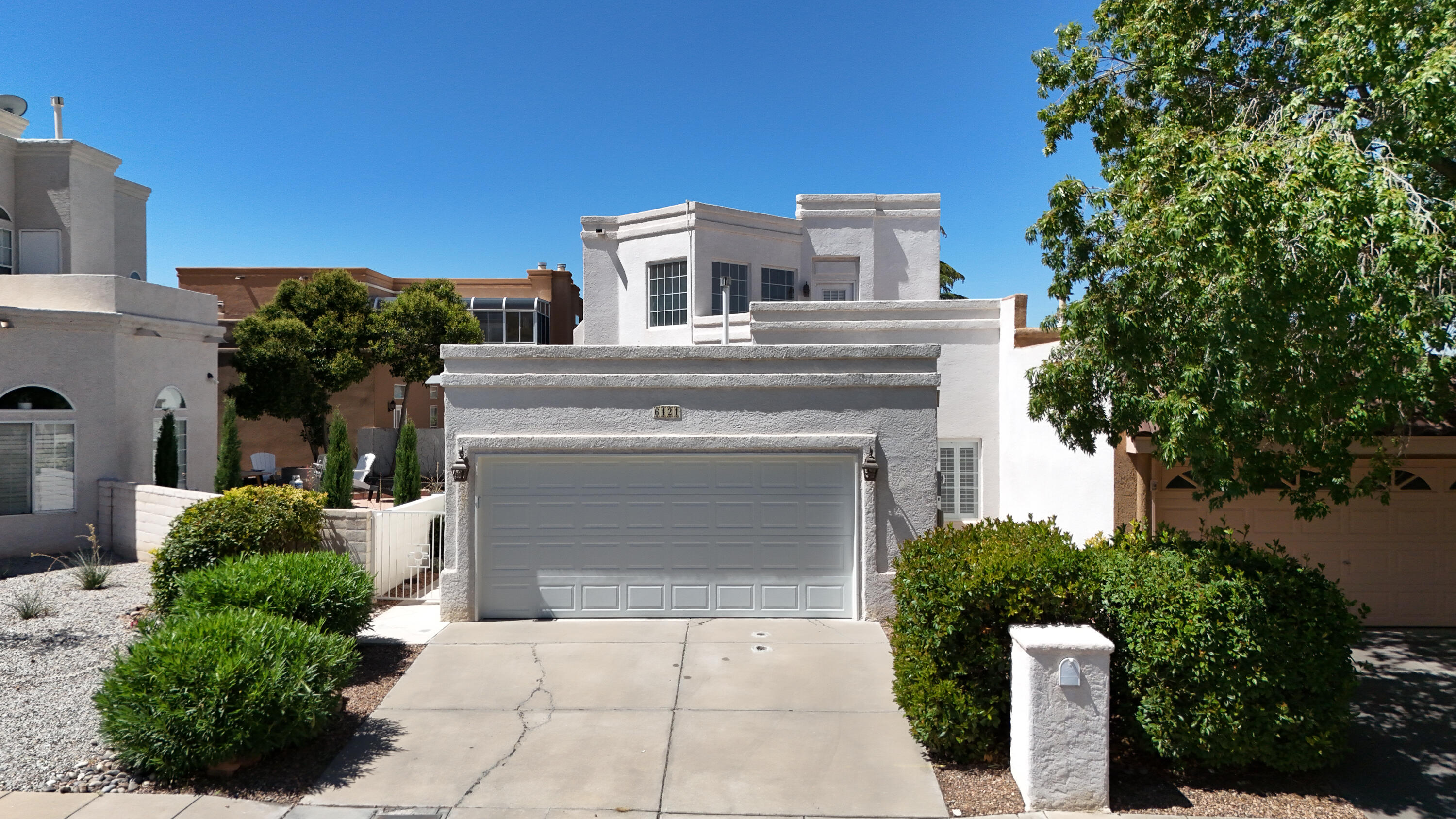 6421 Dorado Beach NE — photo