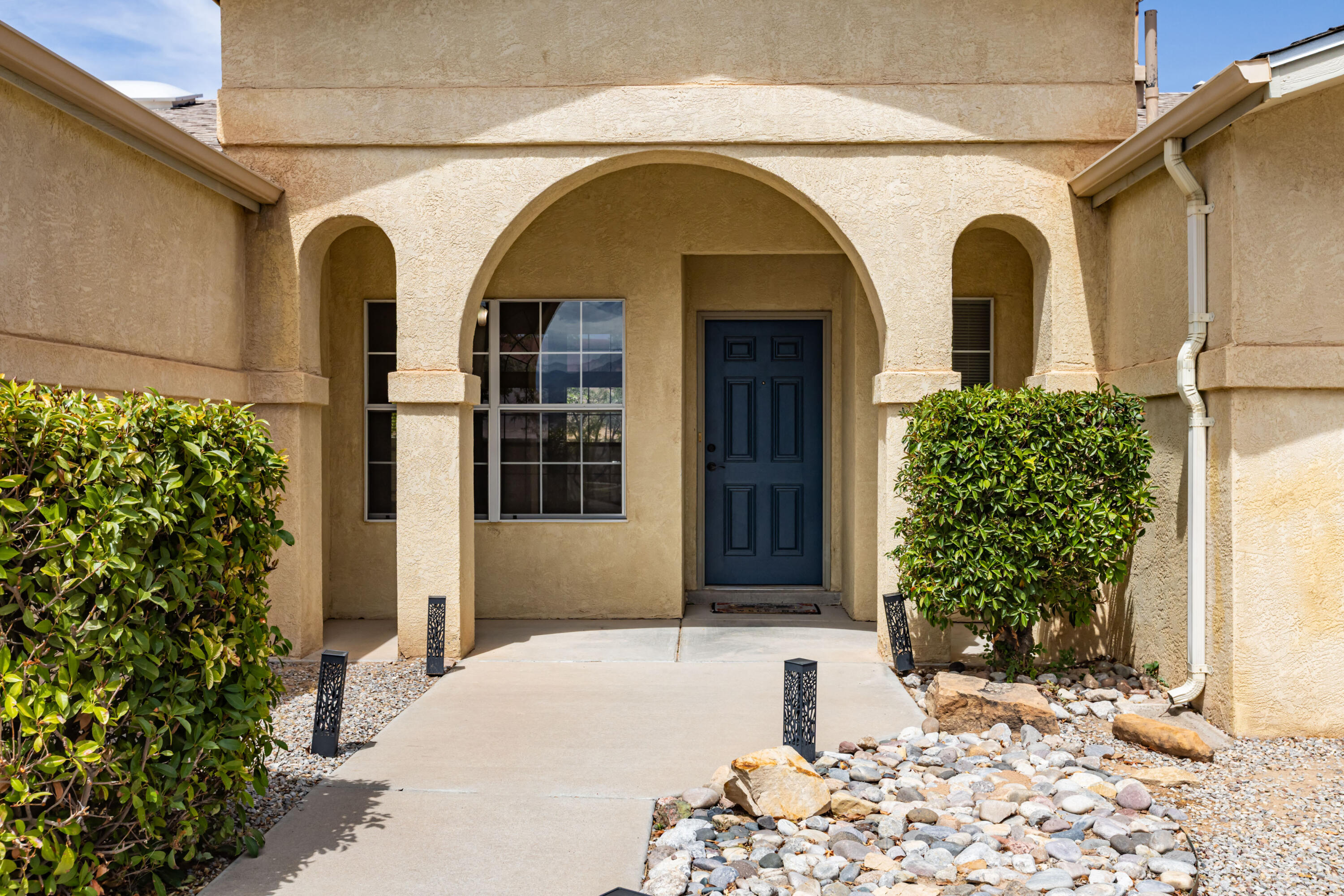 2405 Agua Fria Drive NE, Rio Rancho, NM 87144 — photo 2
