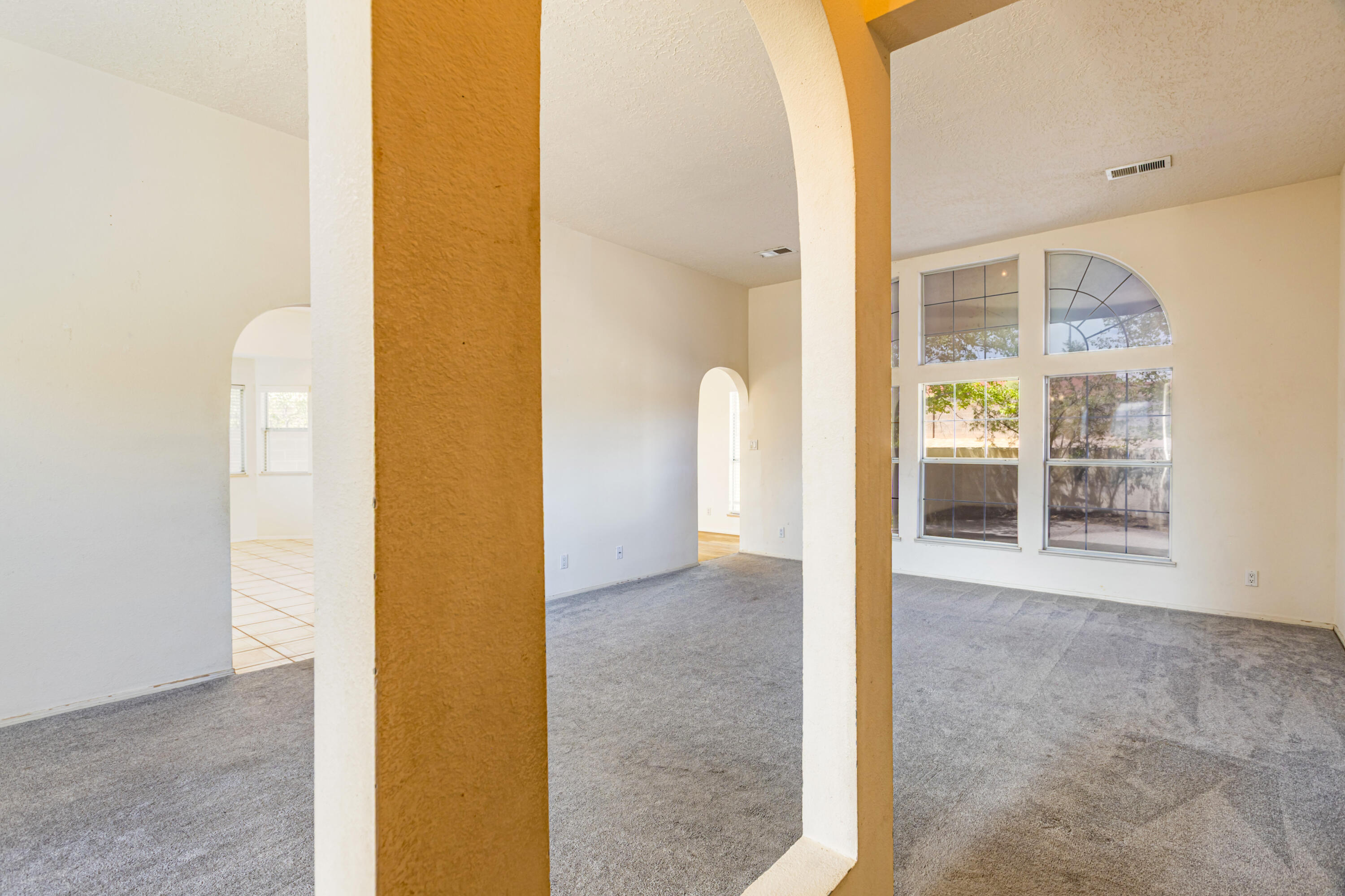 2405 Agua Fria Drive NE, Rio Rancho, NM 87144 — photo 3