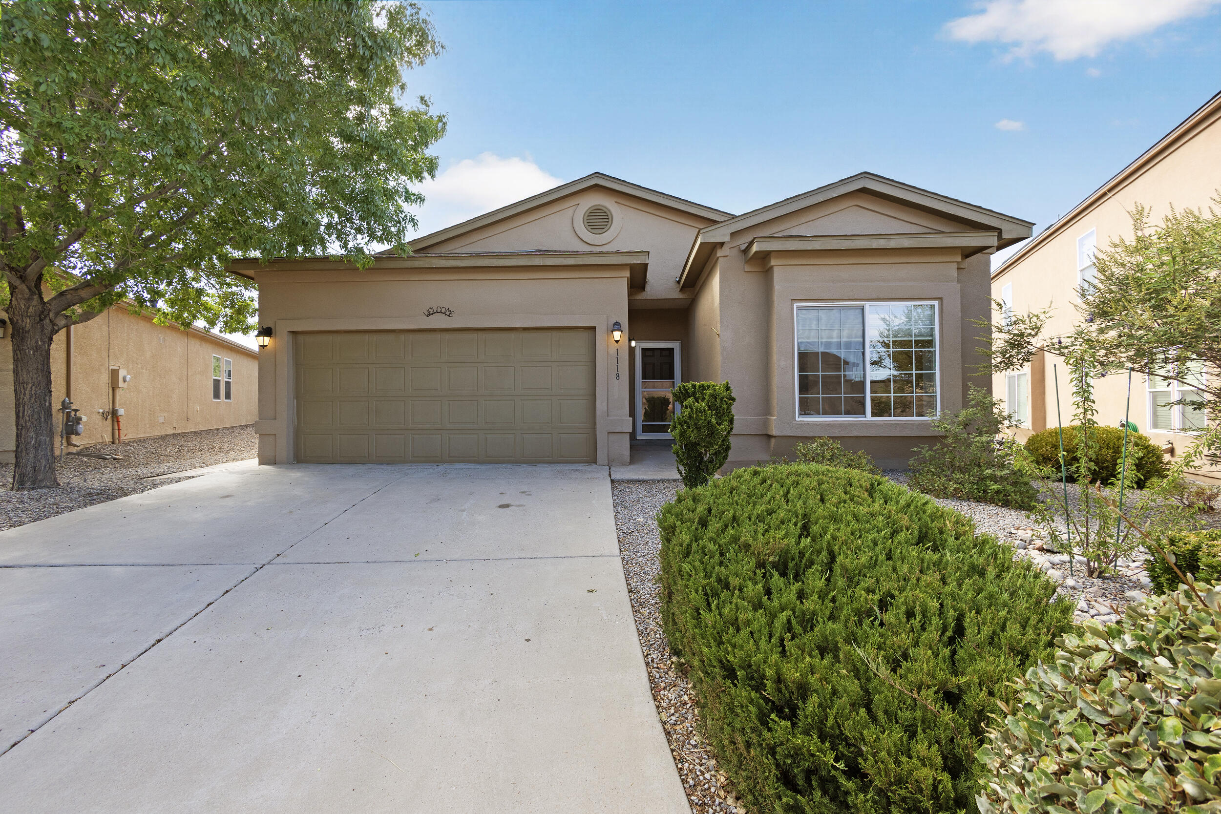 1118 Desert Sunflower Drive NE — photo