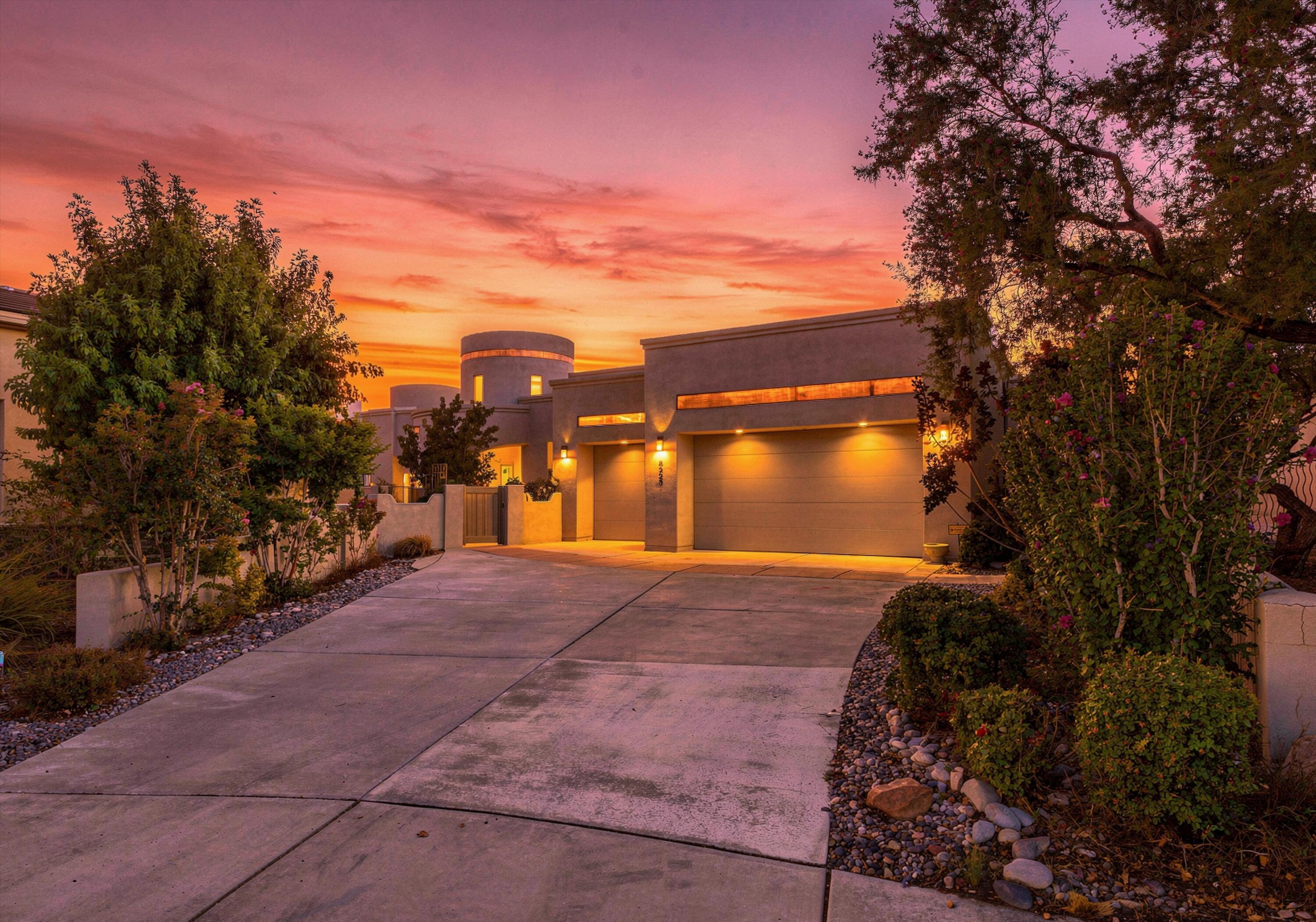8223 Desert Lily Lane NE — photo