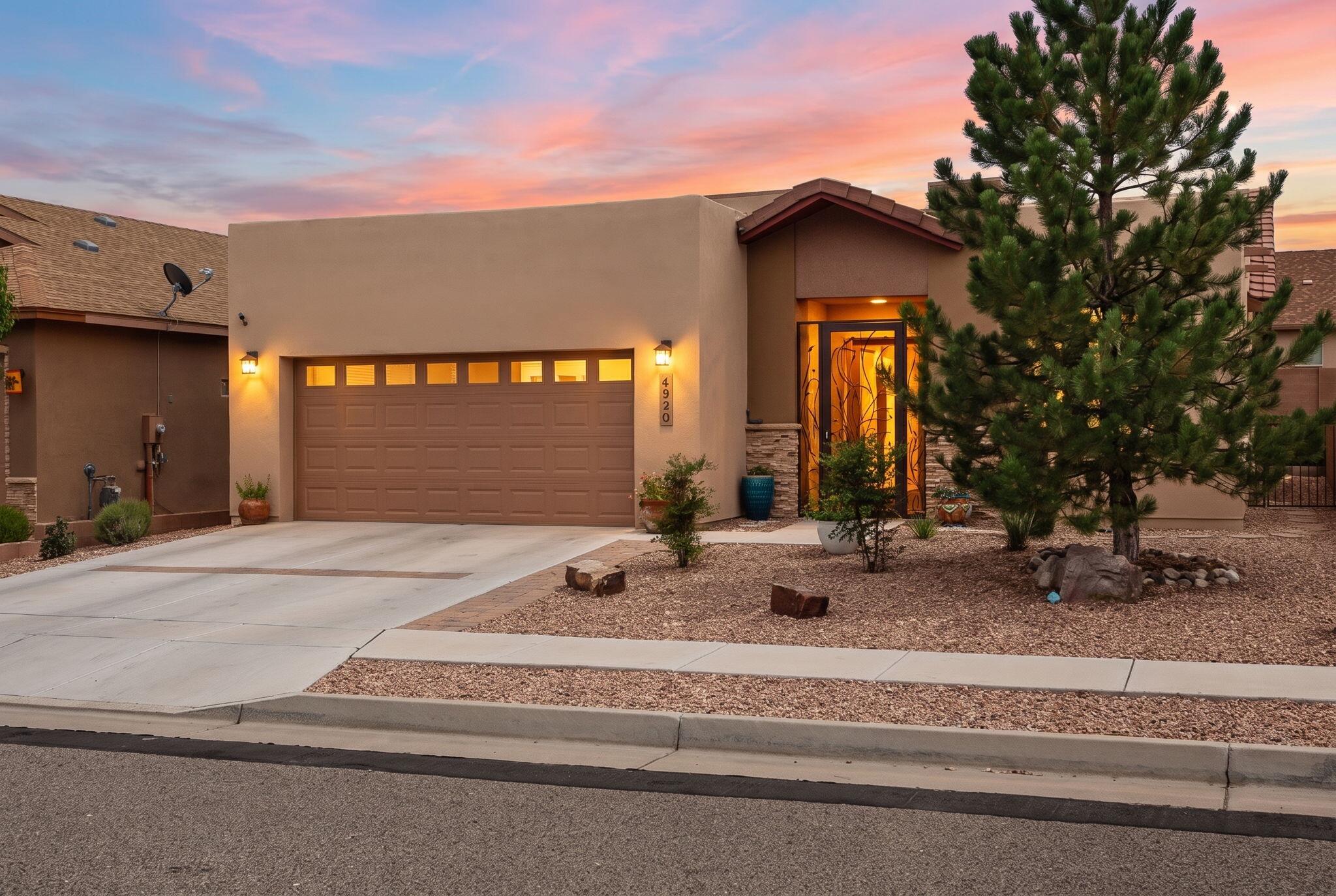 6520 Desert Spirit Road NW — photo