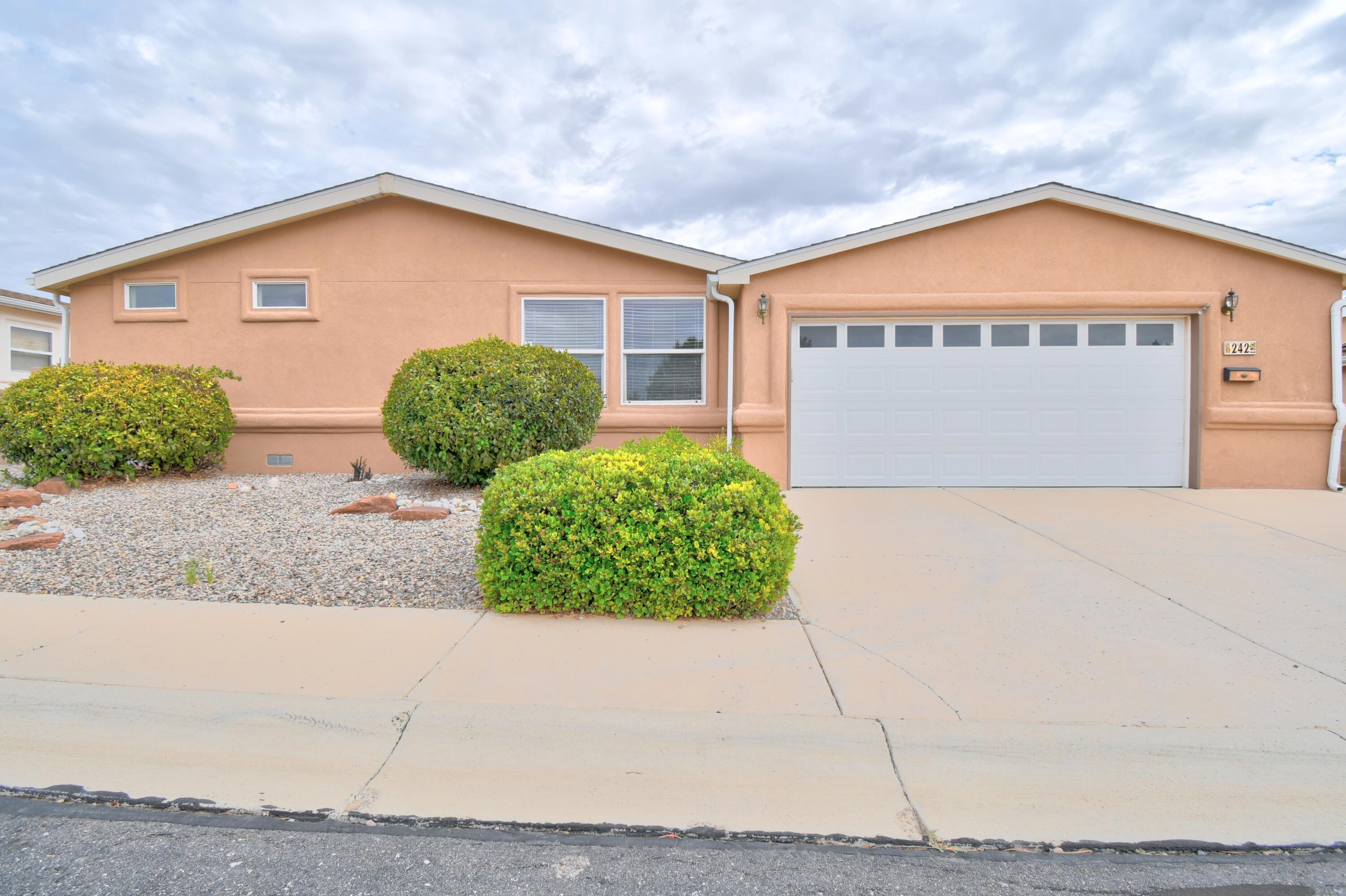 242 Sunrise Bluffs Drive — photo