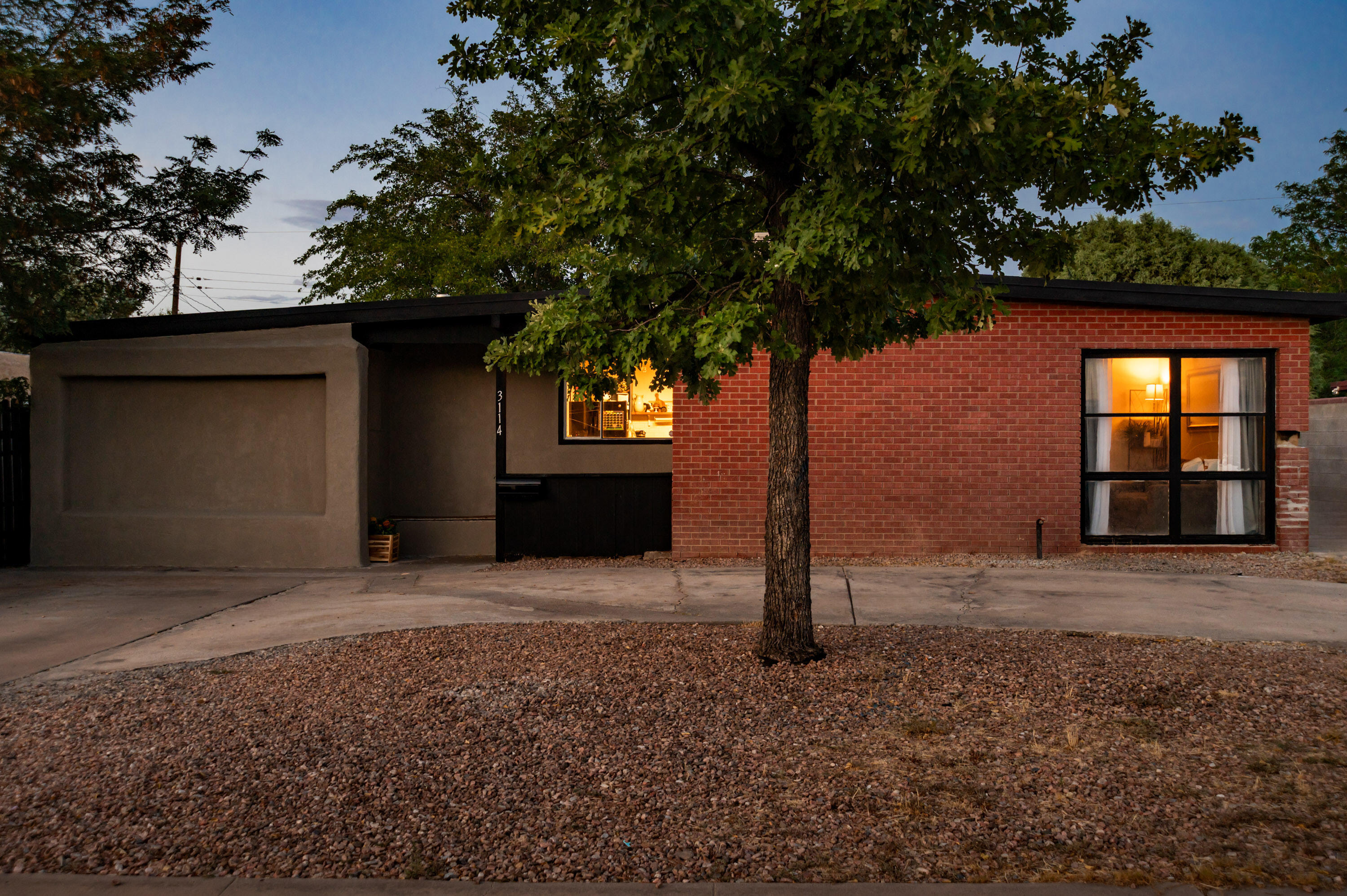3114 Morningside Drive NE — photo