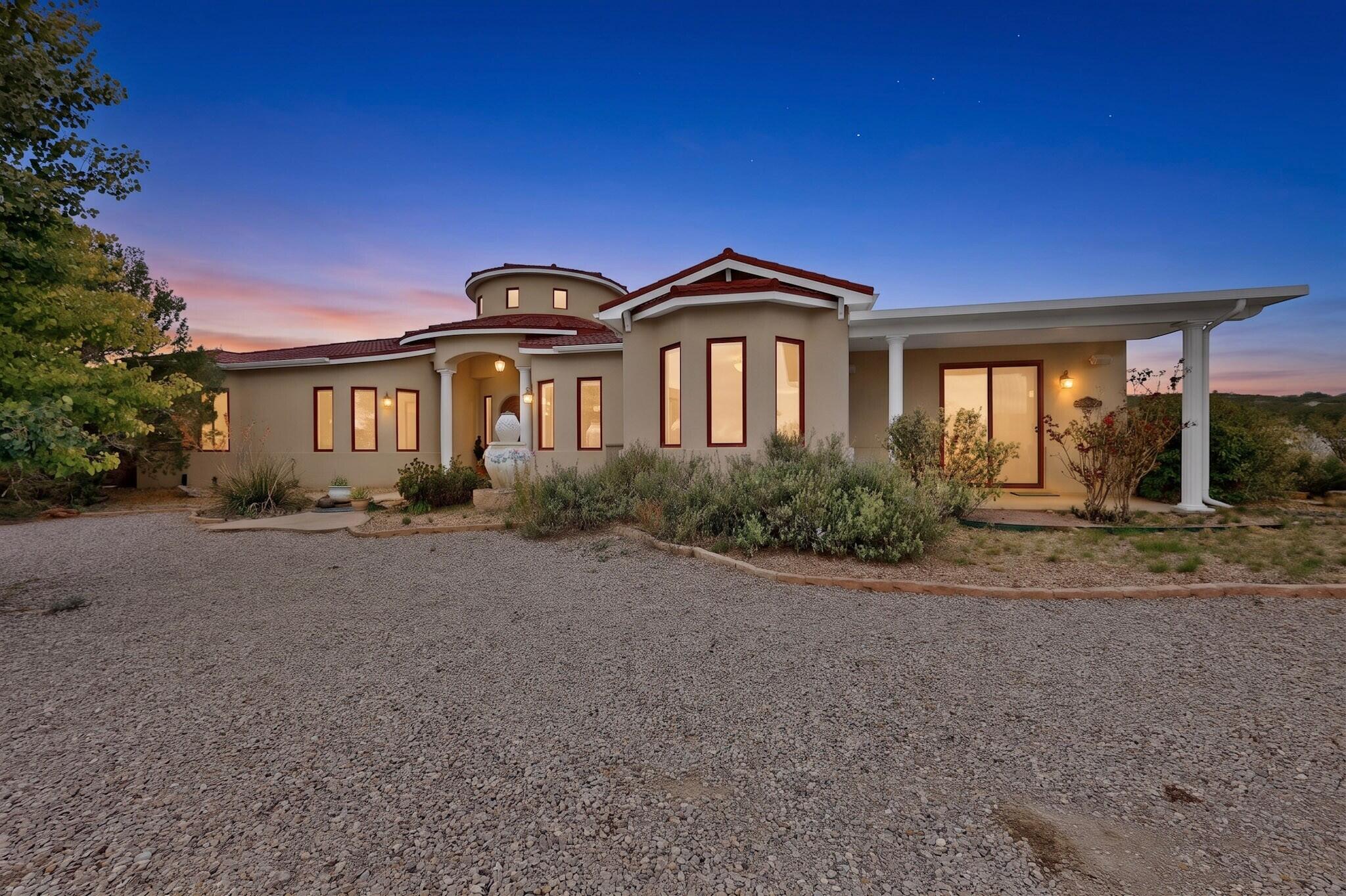 7 Stonebrook Court — photo