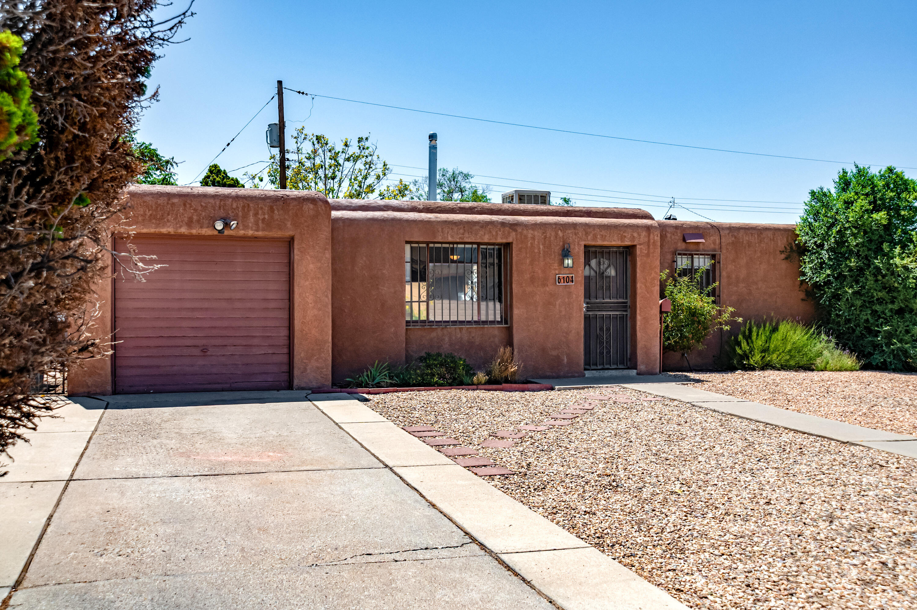 6104 Aztec Road NE — photo