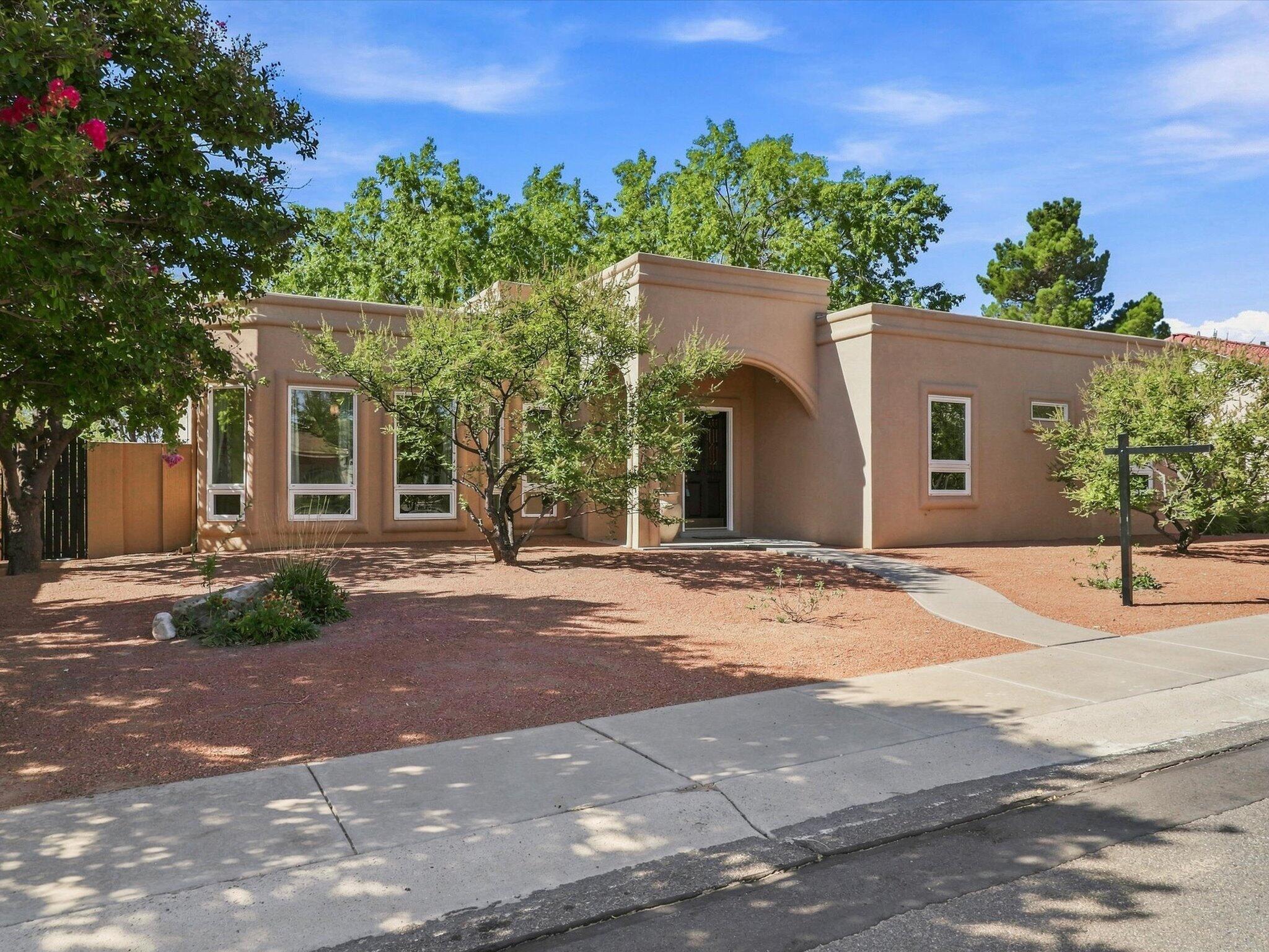 7516 Parkwood Drive NW — photo