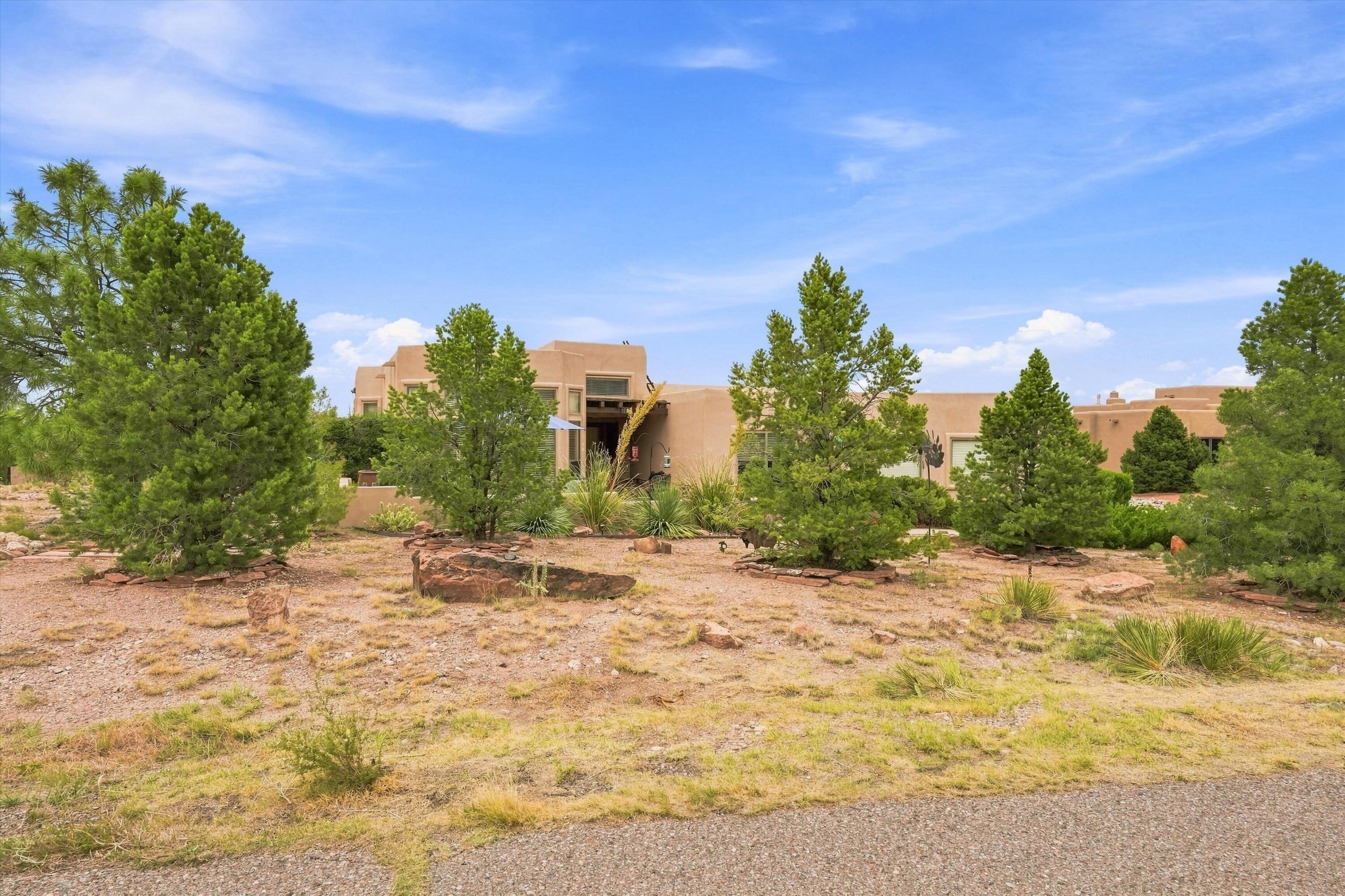 27 Dusty Trail Drive — photo