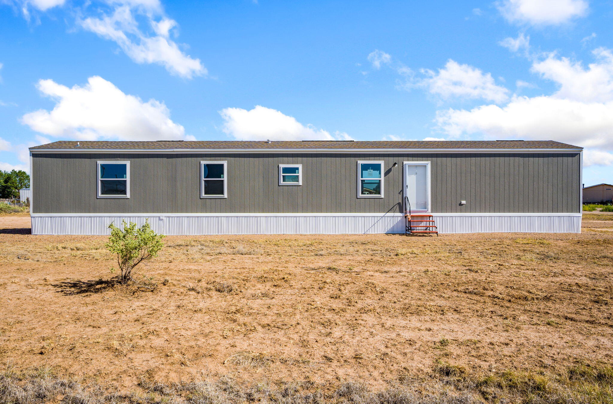 1 Montana Court — photo