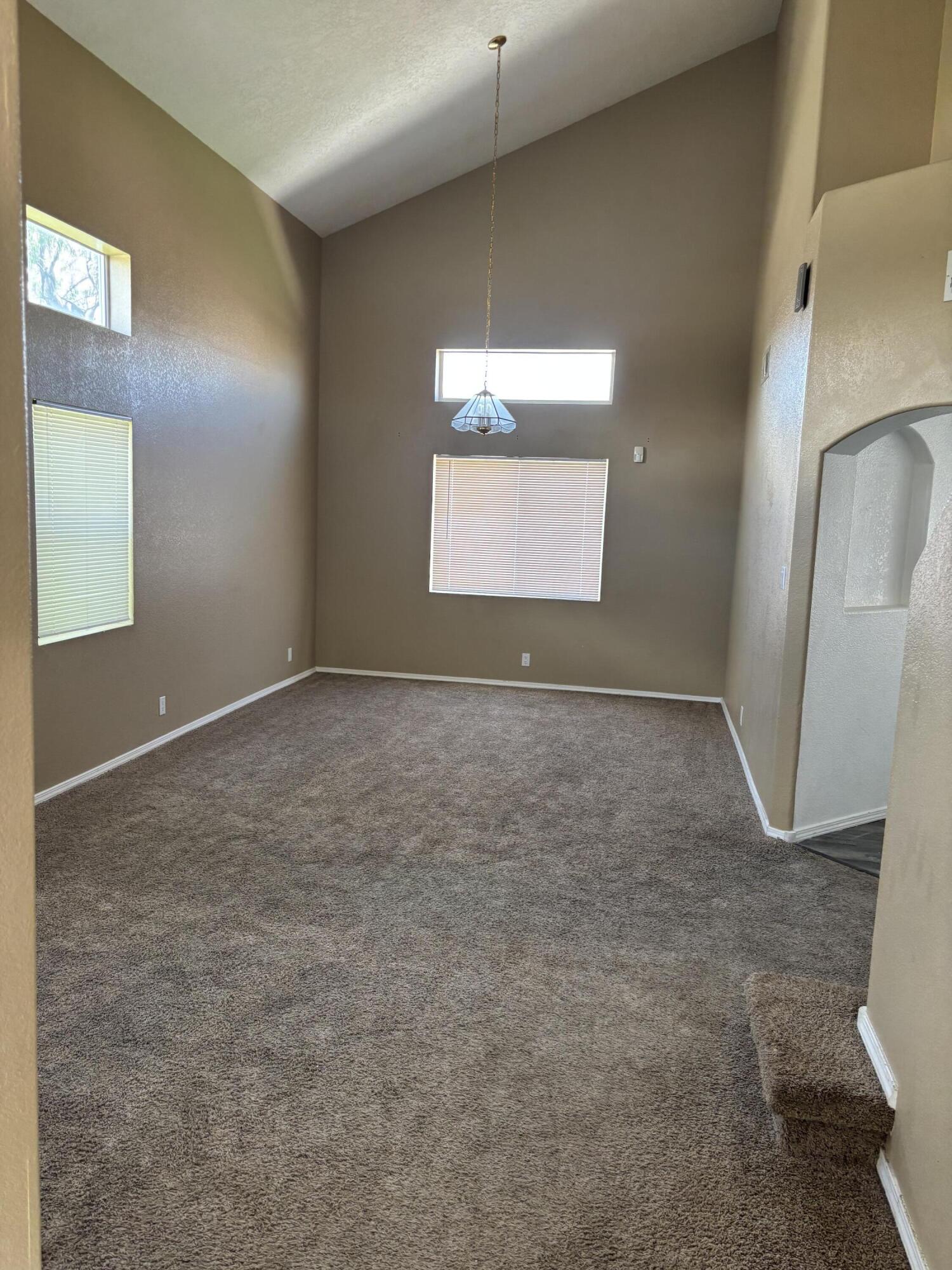7123 Husky Drive NE, Rio Rancho, NM 87144 — photo 3