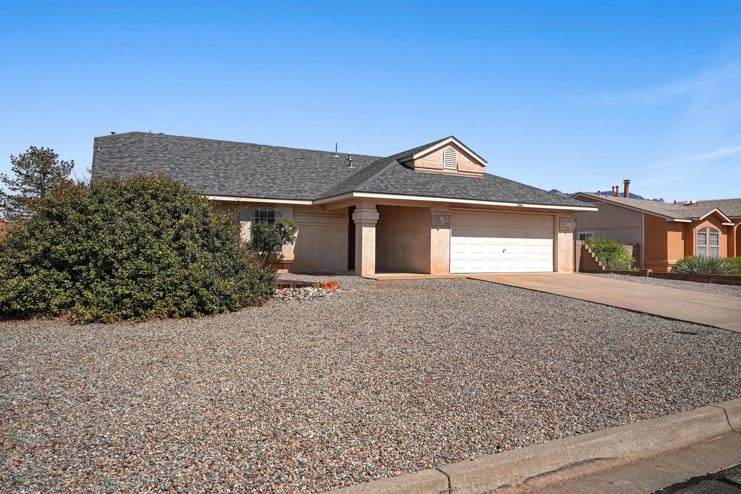 2566 Diamond Peak Drive NE — photo