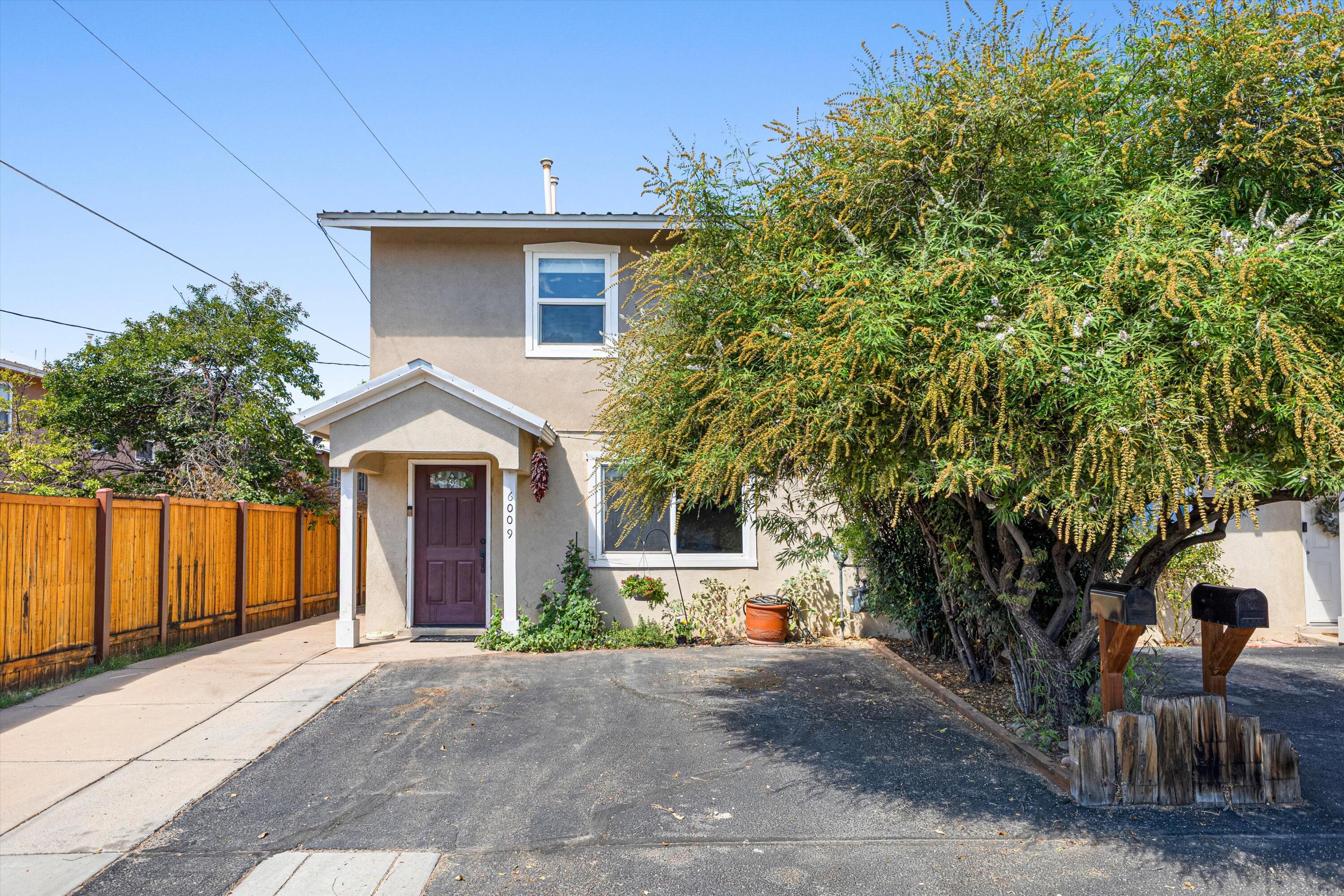 6009 Calle Nueve NW — photo