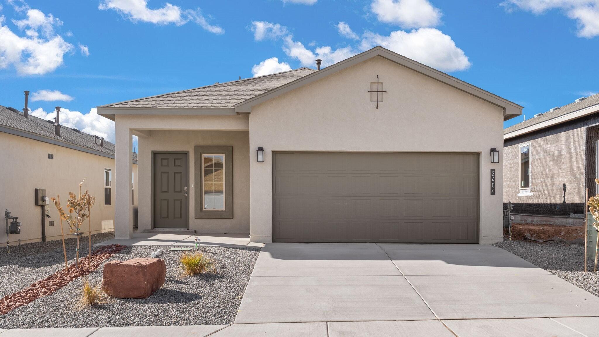 2416 Eglisfield Loop NE — photo