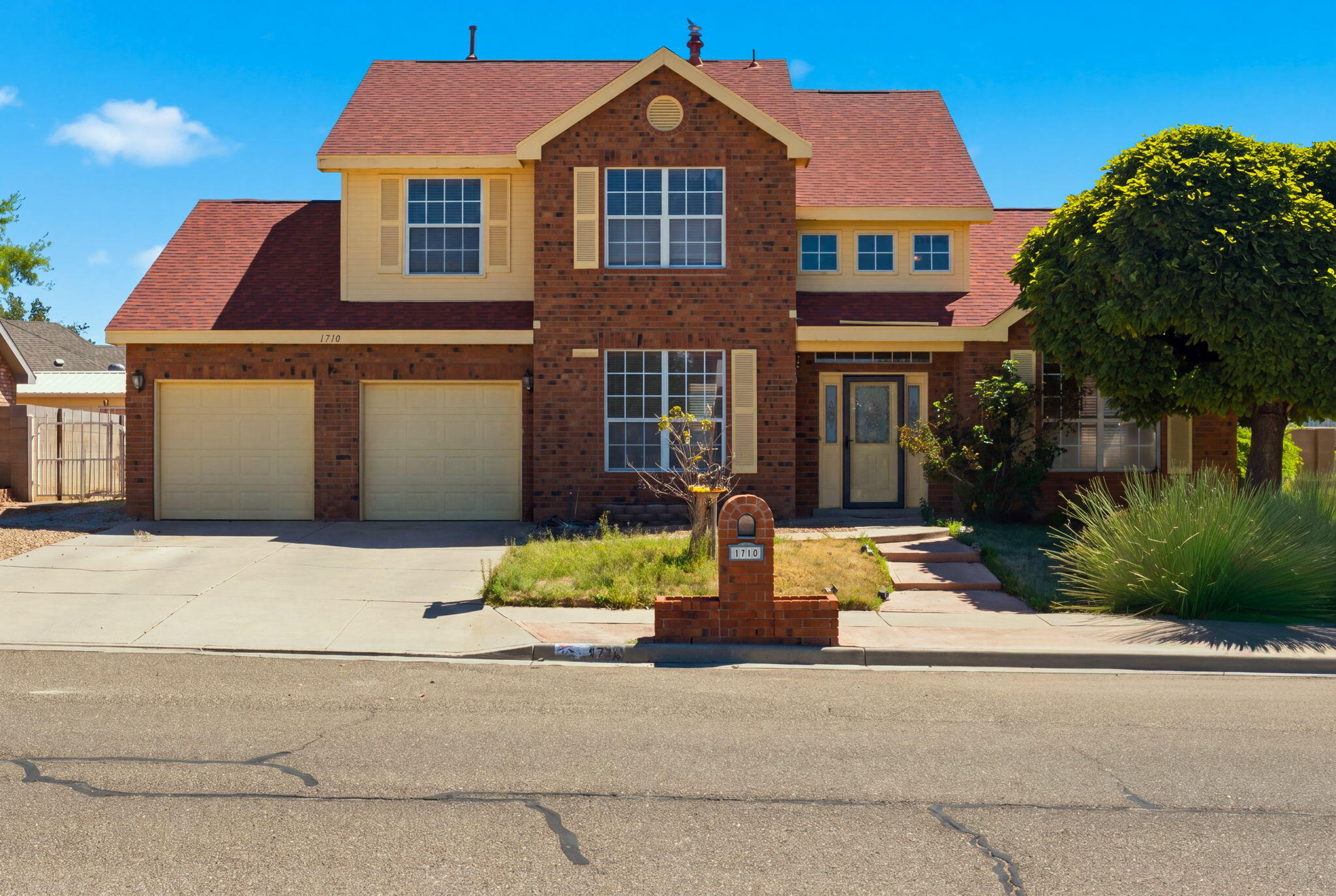 1710 Villa Contesa Drive NW — photo