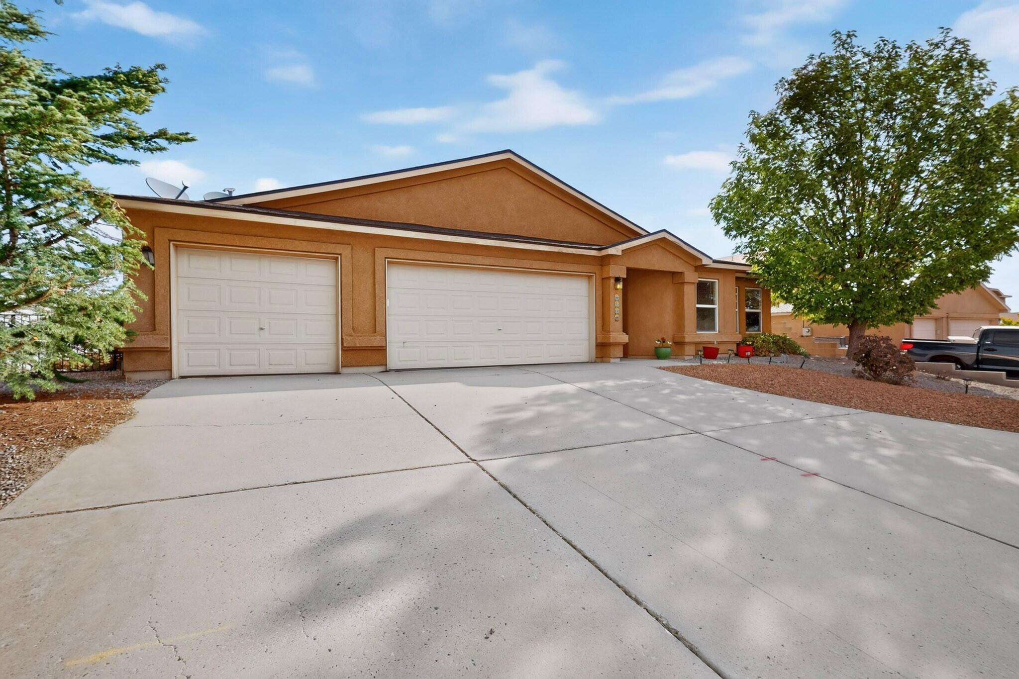 6125 Chaco Canyon Drive NE, Rio Rancho, NM 87144 — photo 3
