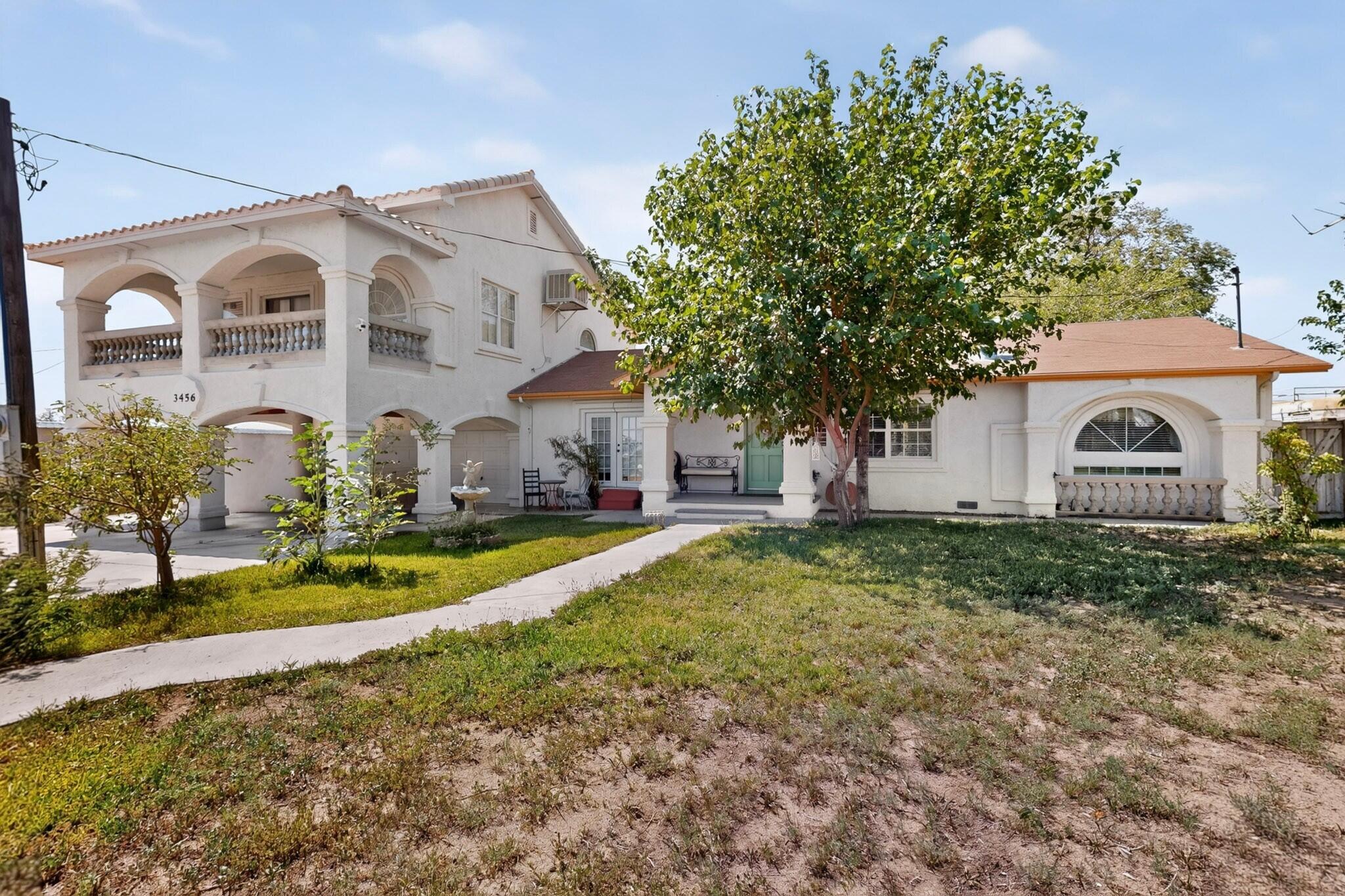 3456 Pajarito Road SW — photo