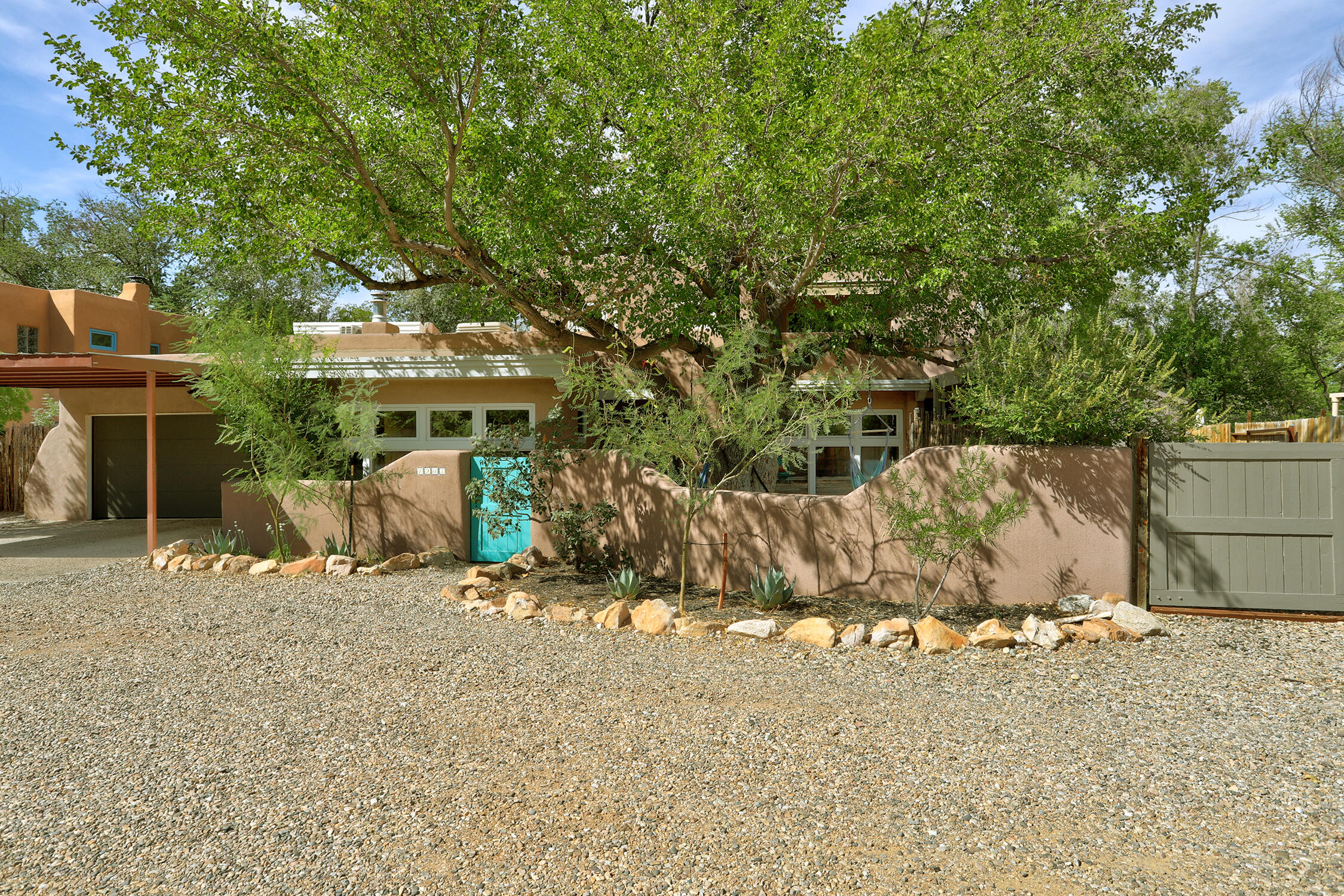 4905 Guadalupe Trail NW — photo
