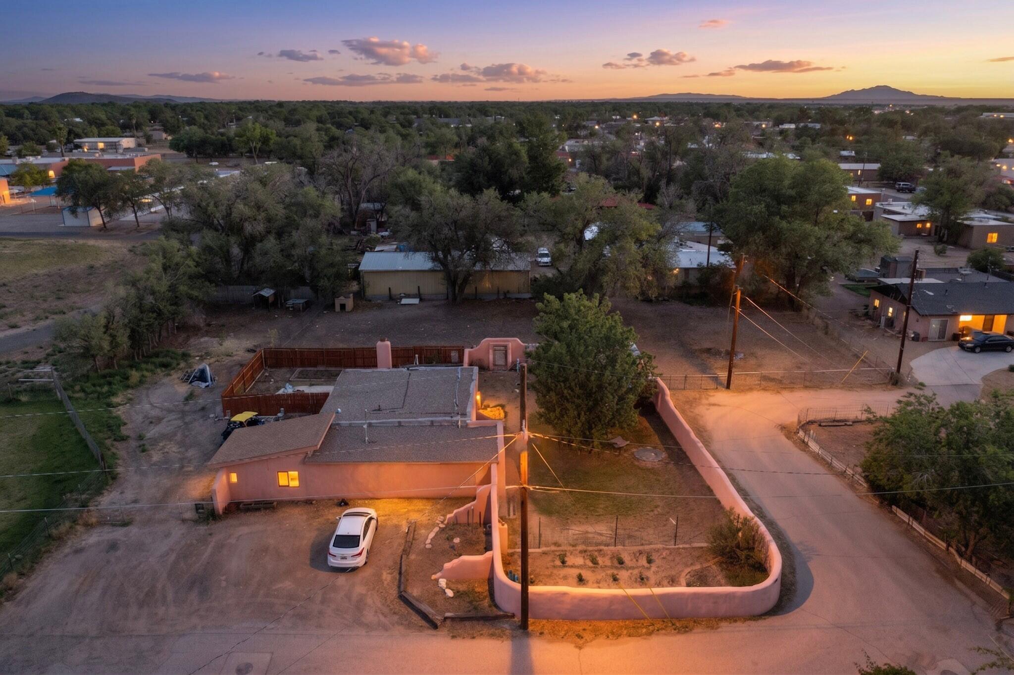735 Adobe Lane — photo