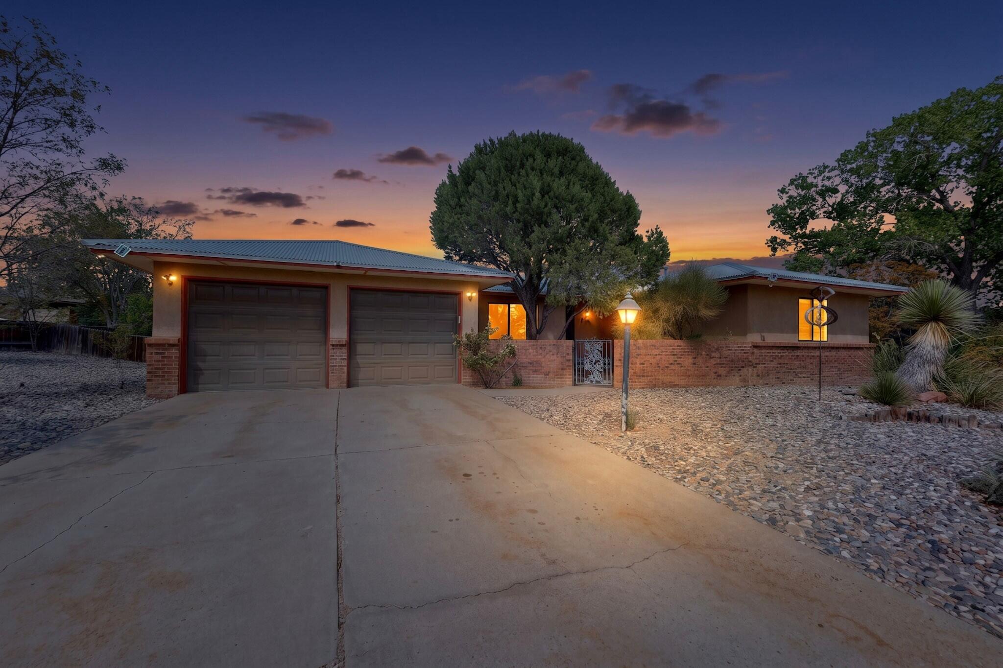 1445 Sunset Road SE — photo