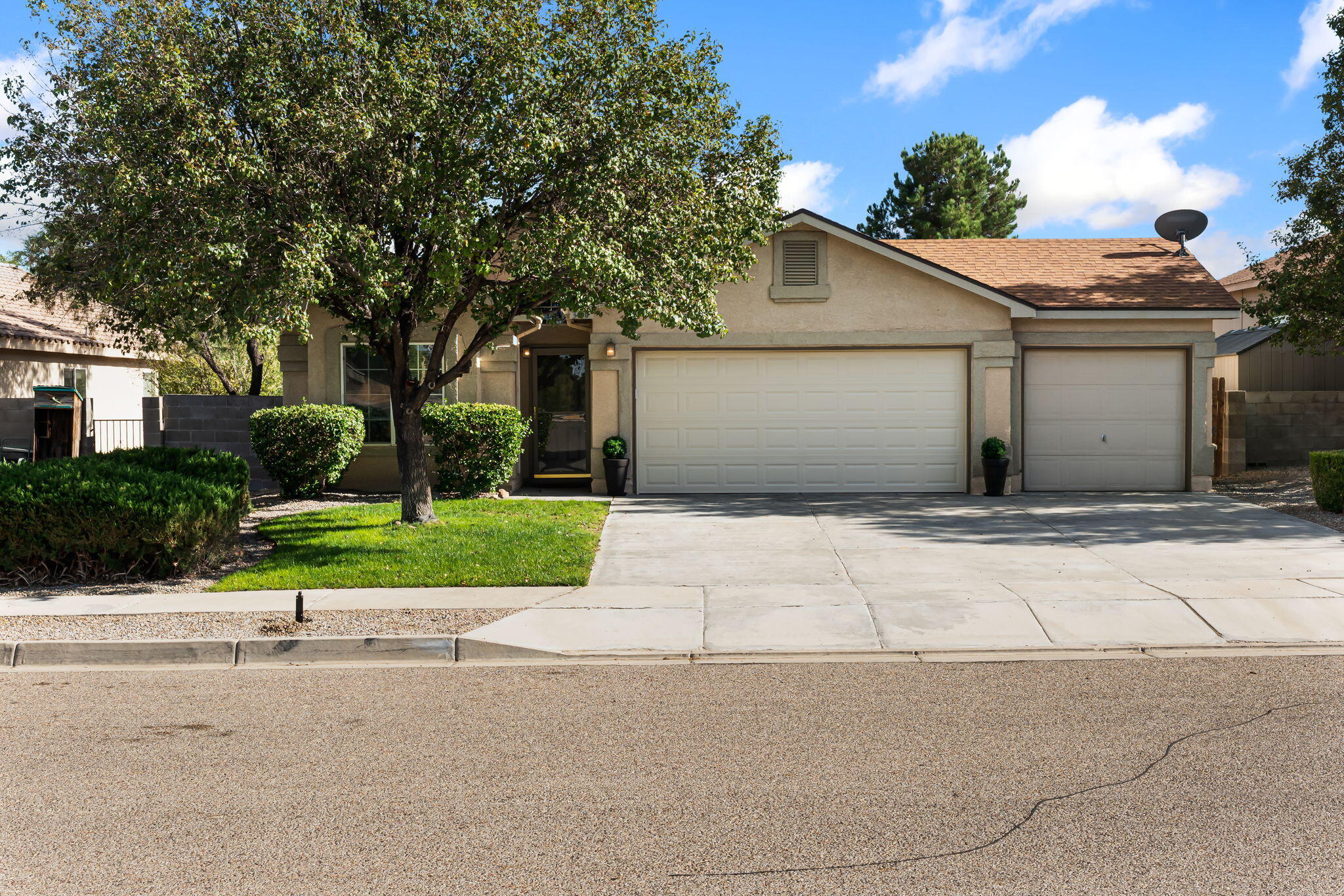 3470 Hunters Meadows Circle NE — photo