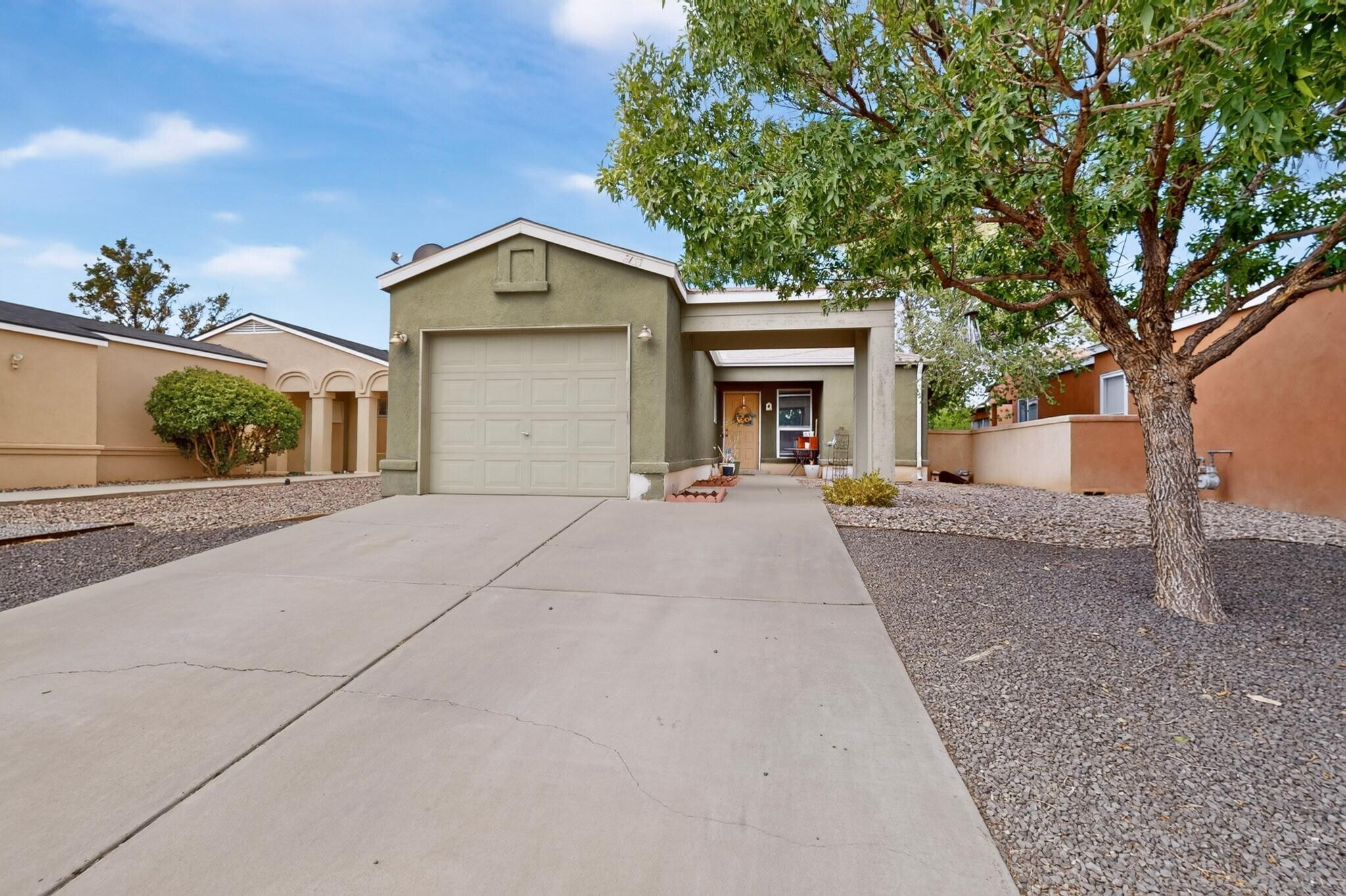 2153 High Desert Circle NE, Rio Rancho, NM 87144 — photo 2
