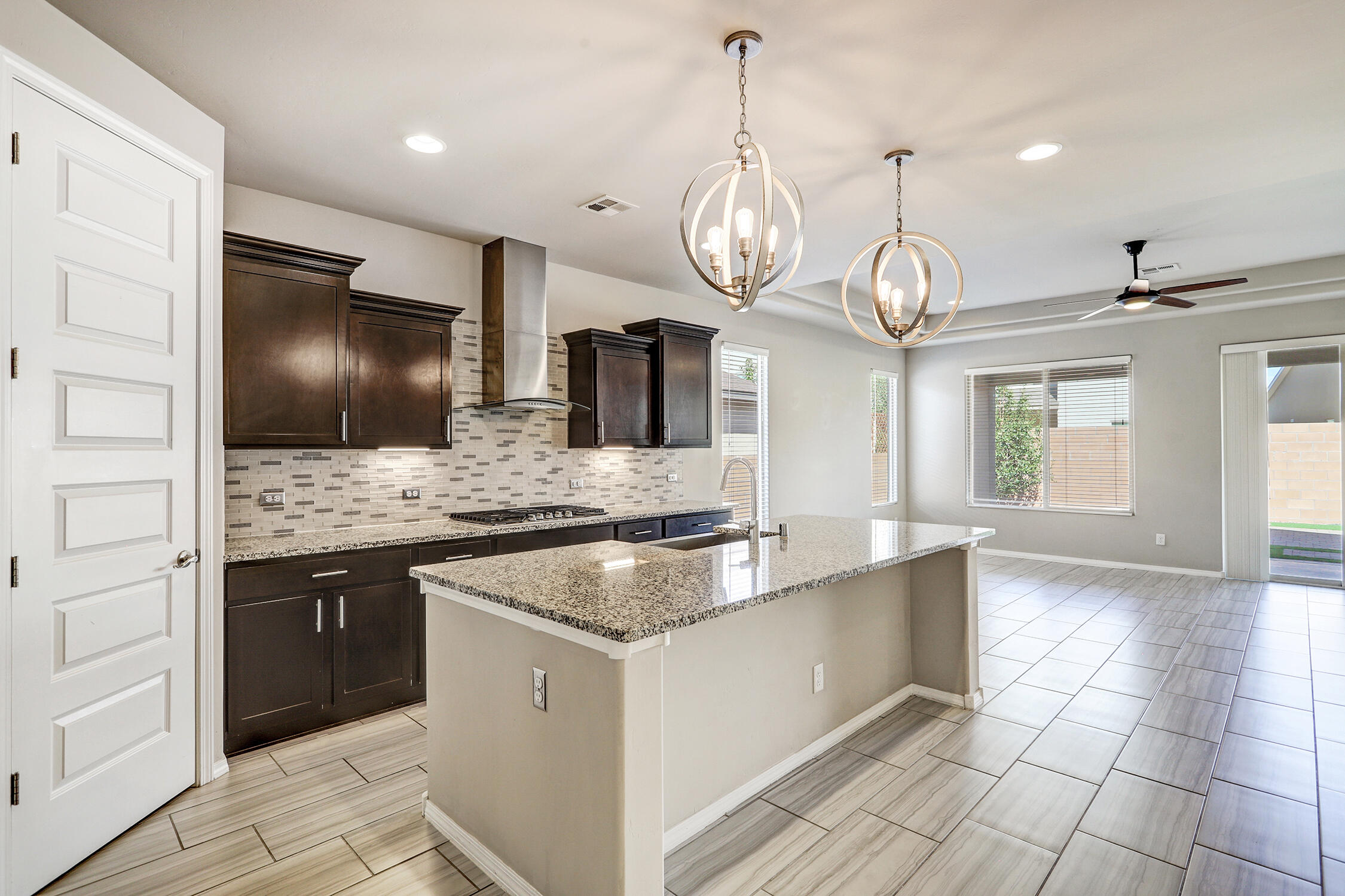 6305 kestrel dr ne, RIO RANCHO NM 87144 — photo 3