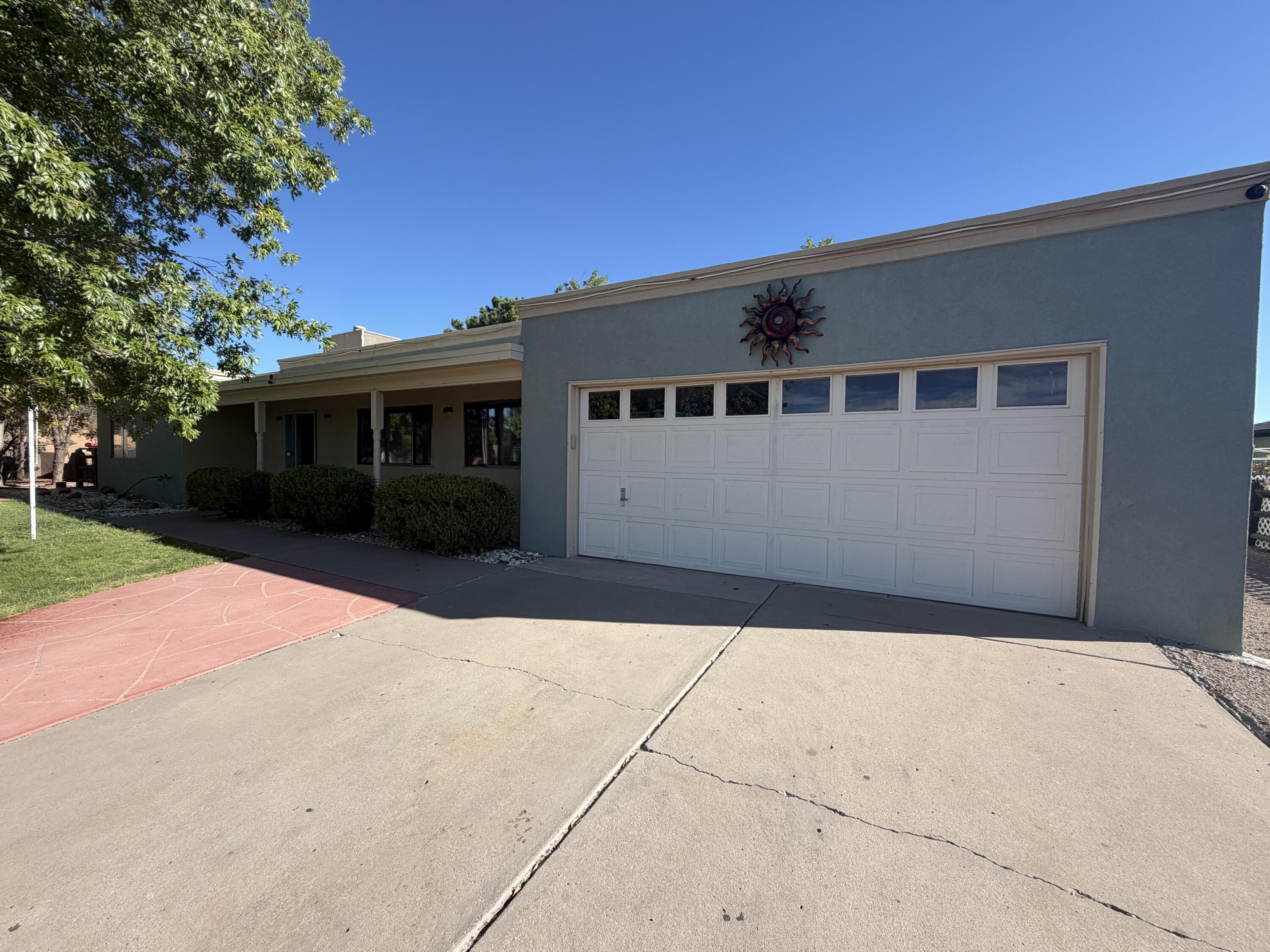 5504 Palomino Drive NW — photo