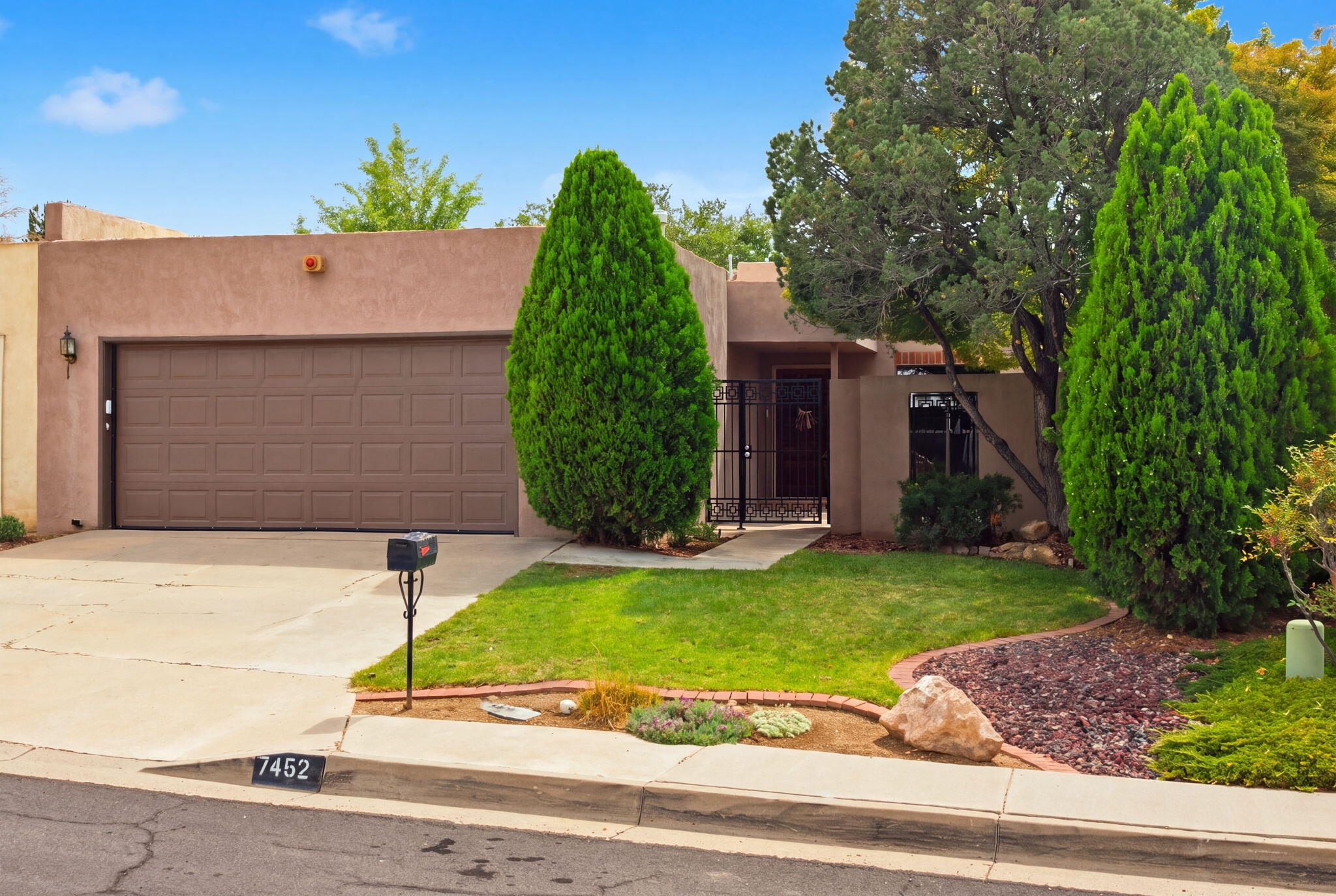 7452 Burlison Drive NE — photo