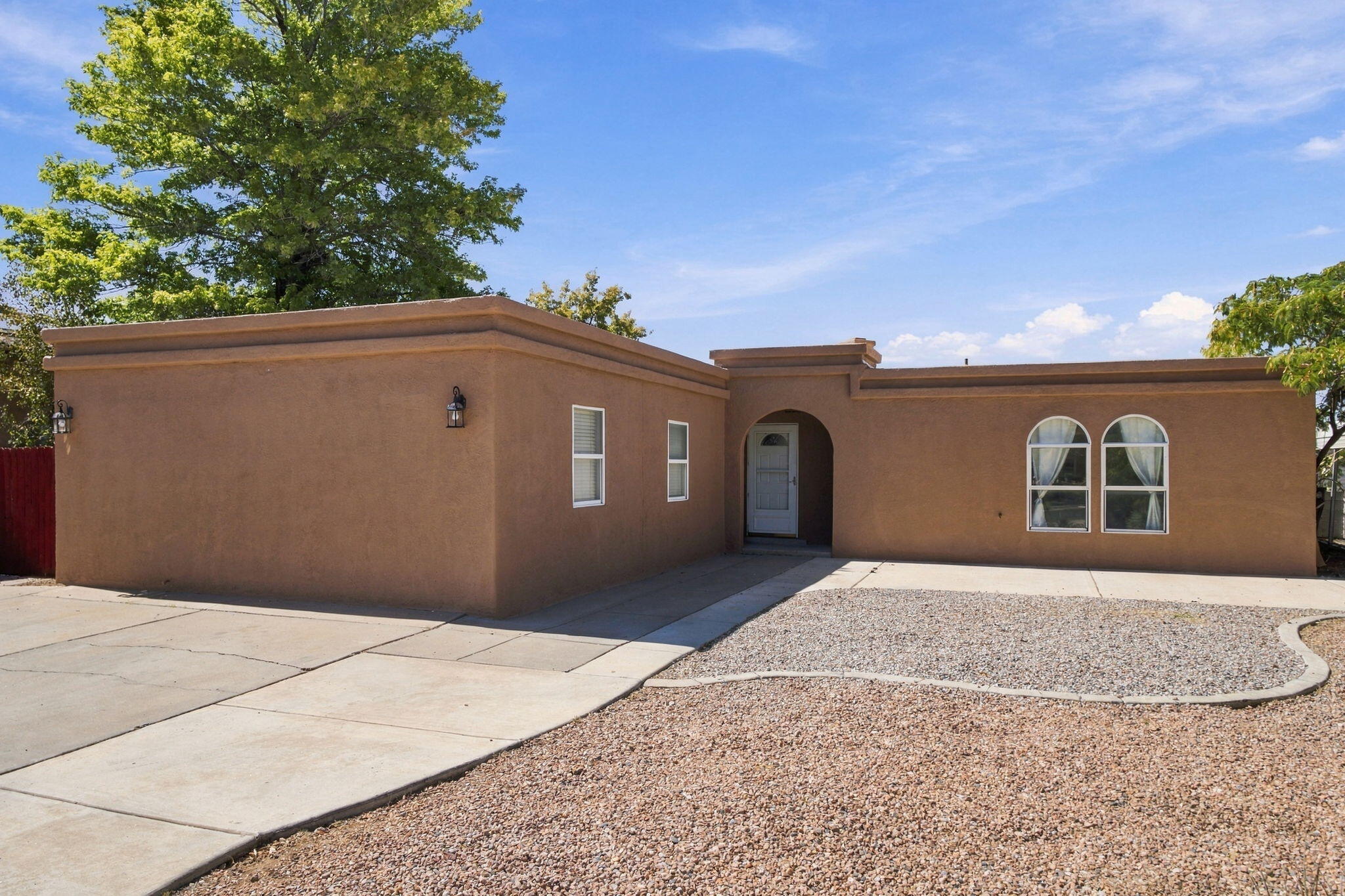 7309 Capulin Road NE — photo