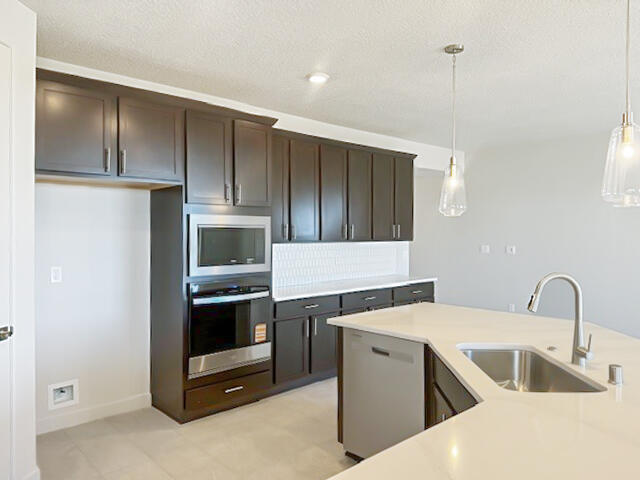 2467 Marble Avenue NE, Rio Rancho, NM 87144 — photo 2