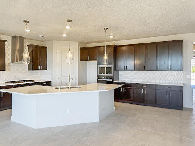 2467 Marble Avenue NE, Rio Rancho, NM 87144 — photo 3