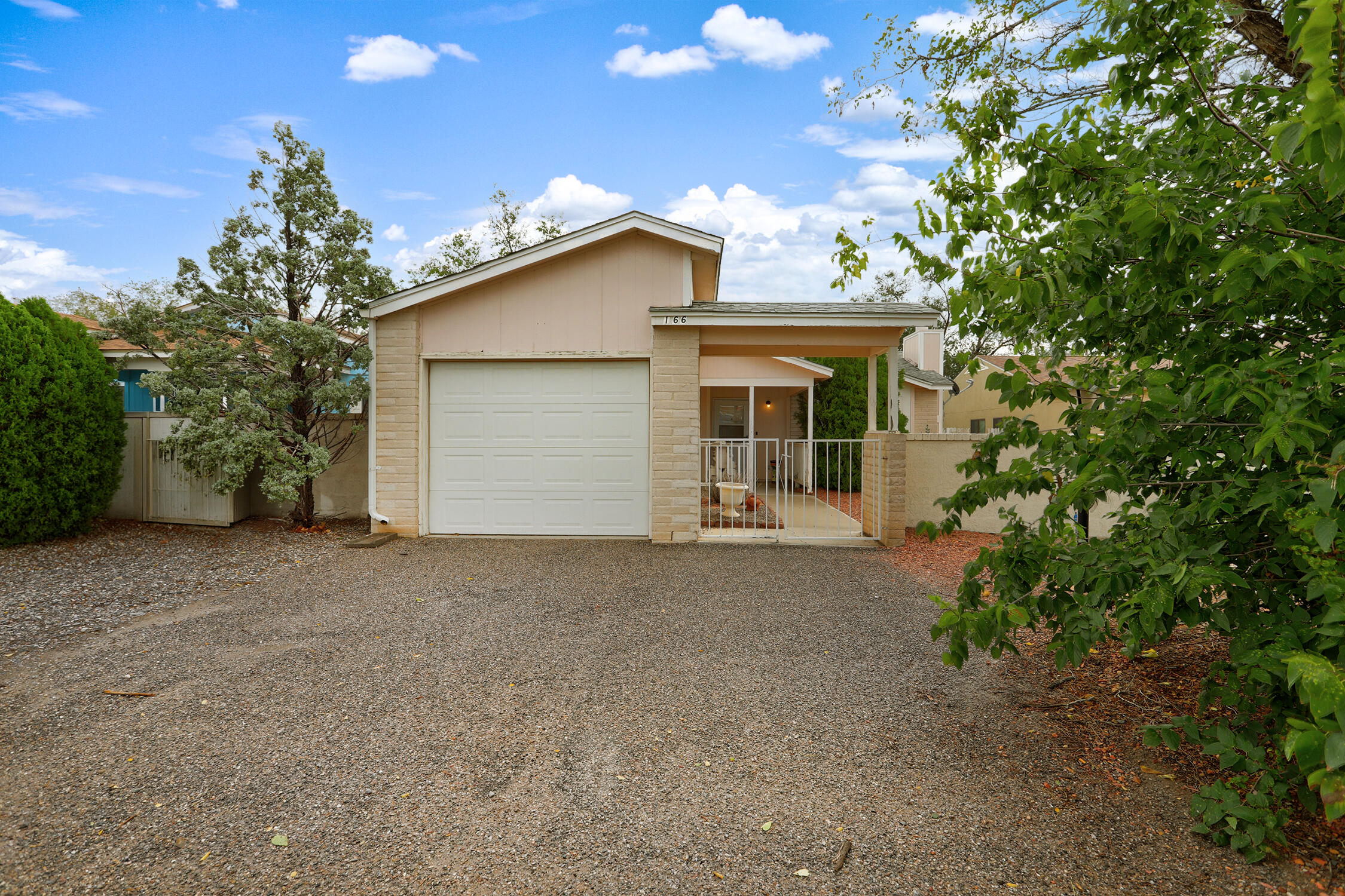 166 Coral Drive NE — photo