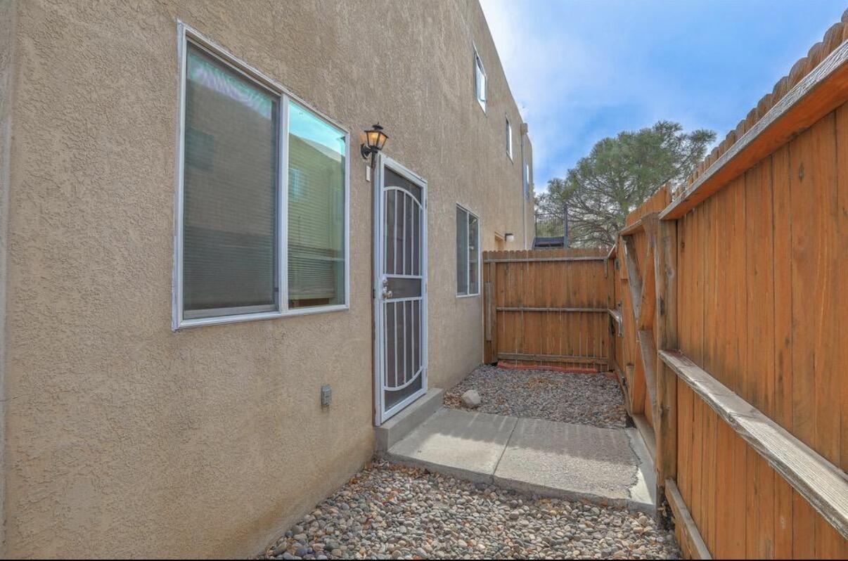 12009 Stilwell Drive NE Apt B — photo