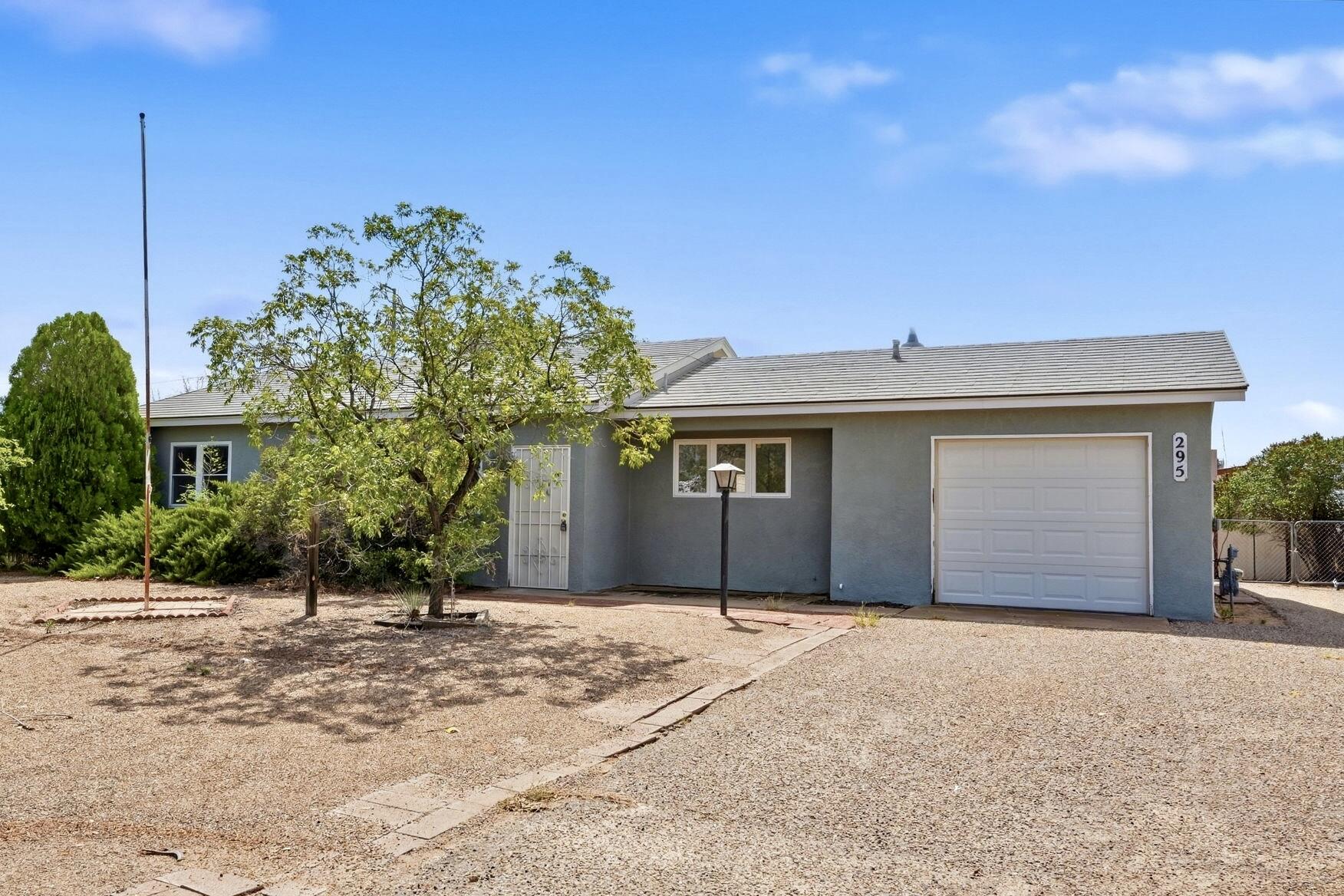 295 Quixote Drive SE — photo