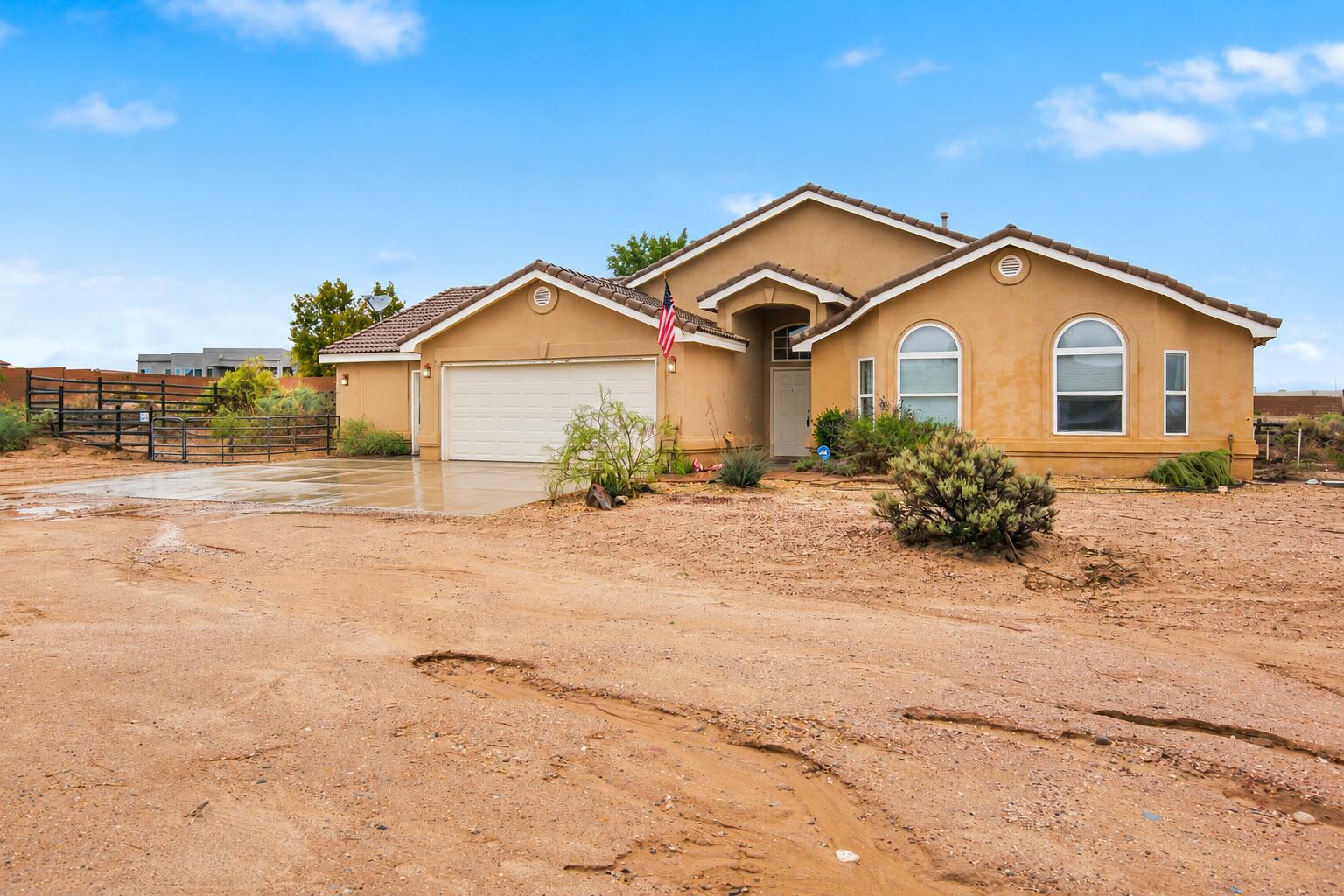 2509 Flagstone Road NE — photo