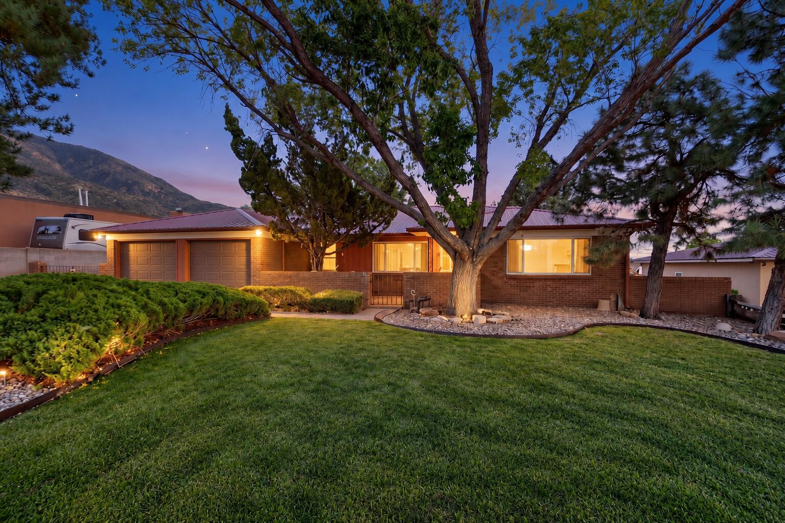 13008 Glenwood Hills Court NE — photo