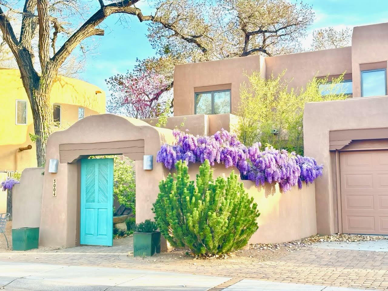 3004 Calle De Alamo NW — photo