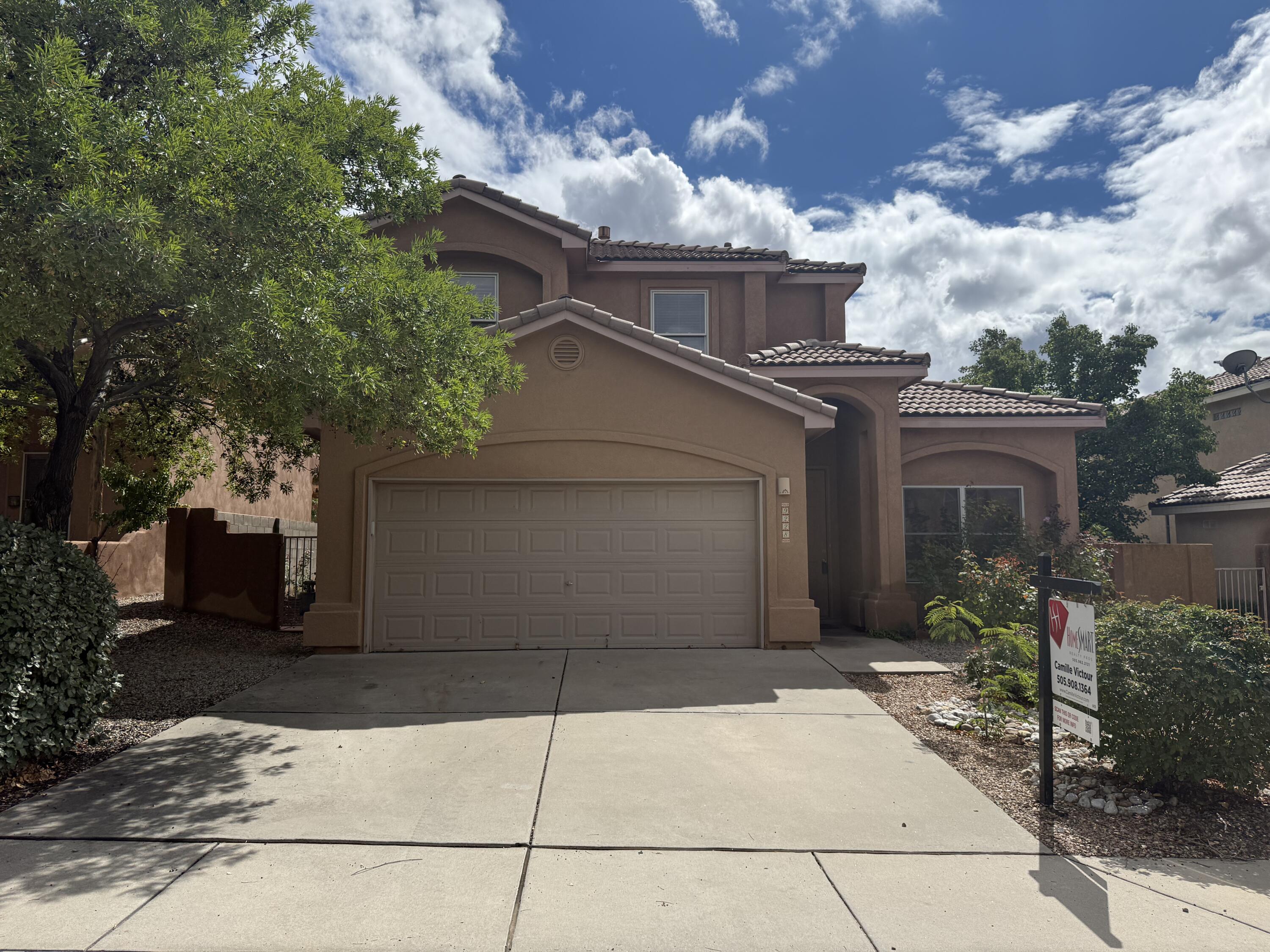 9228 Bluewood Lane NE — photo