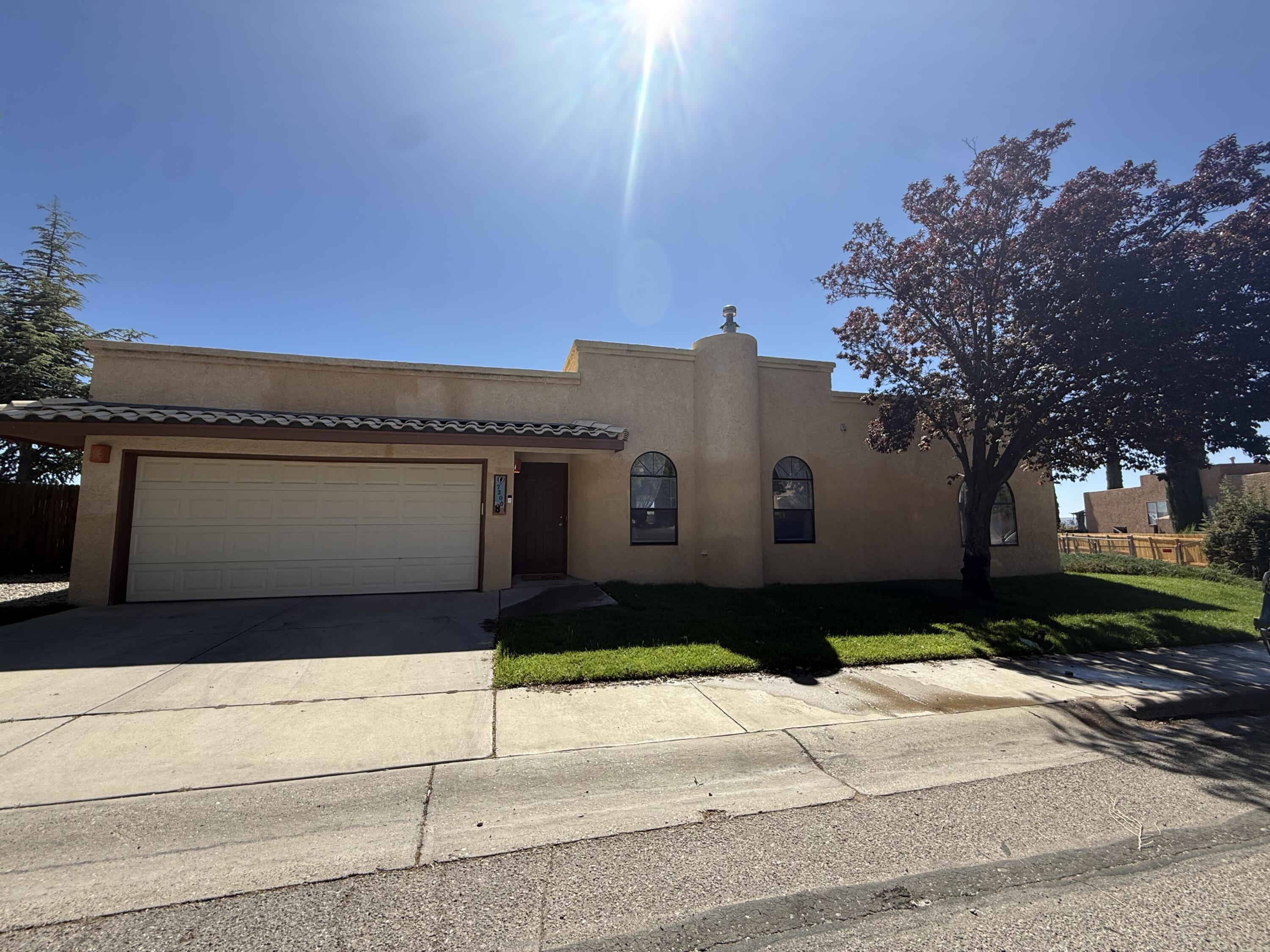 7200 Whippoorwill Lane NE — photo