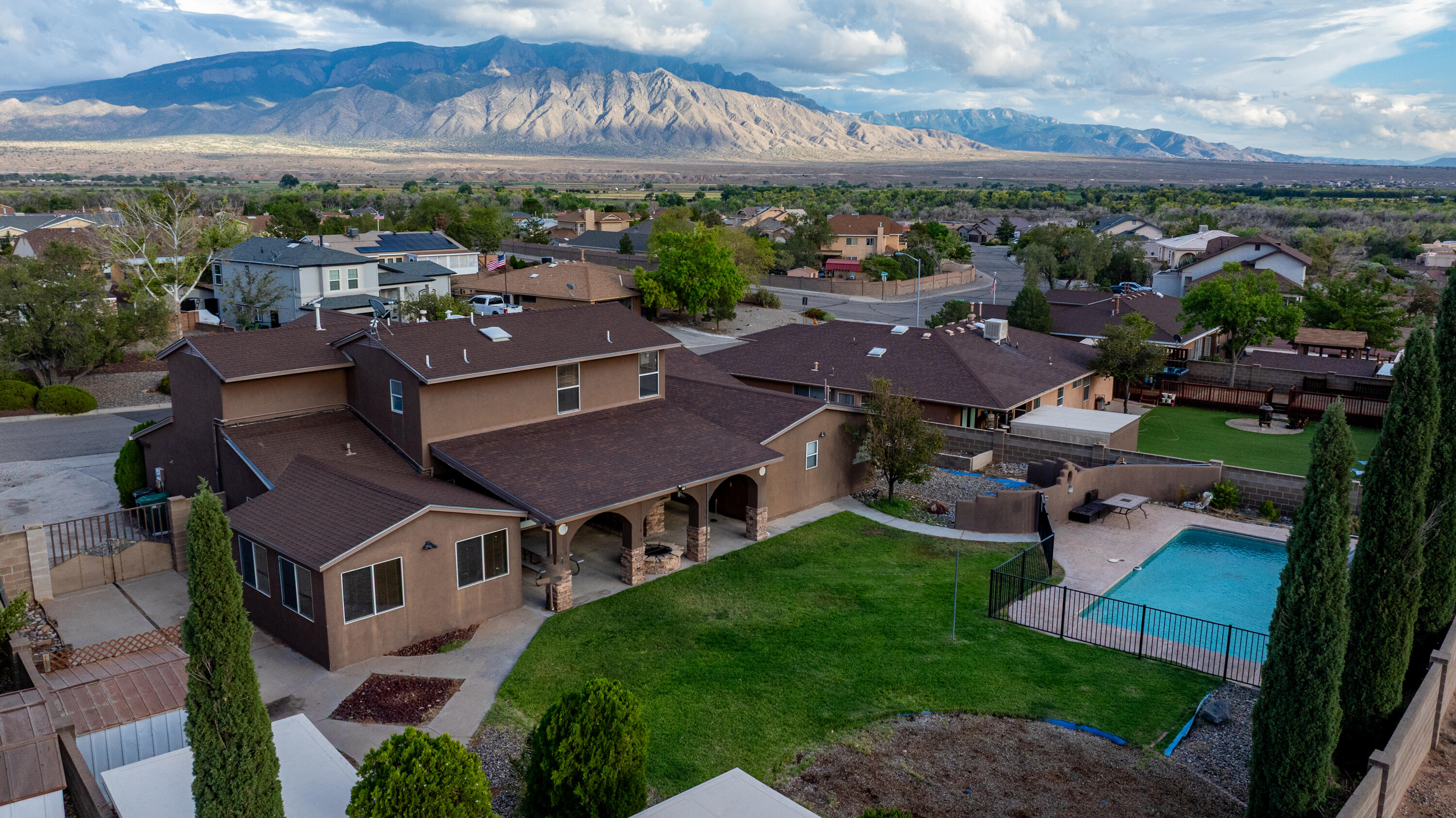 2309 Agua Fria Drive NE, Rio Rancho, NM 87144 — photo 2