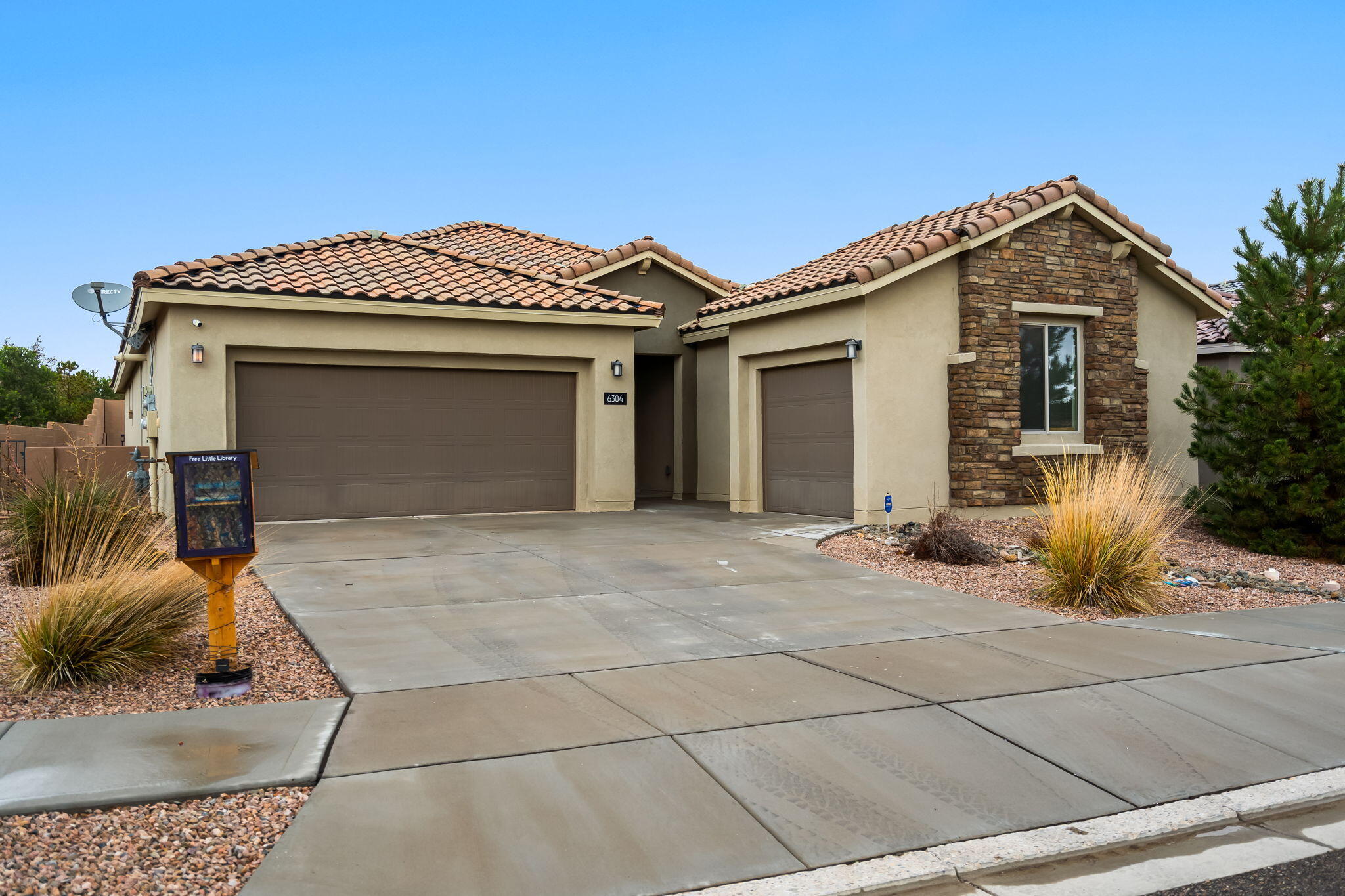 6304 Acadia Lane NE, Rio Rancho, NM 87144 — photo 2