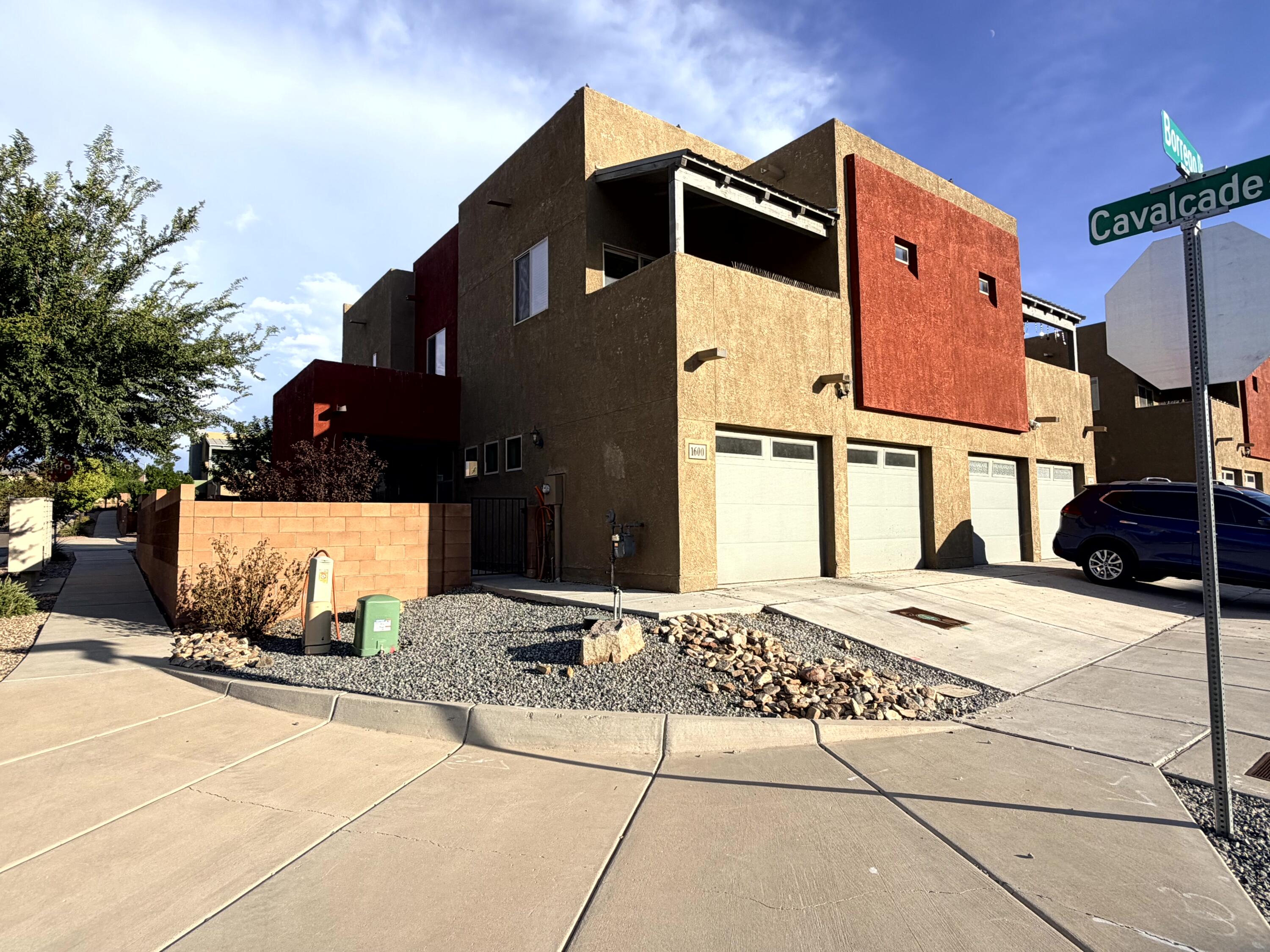 1600 Borrego Drive SE — photo