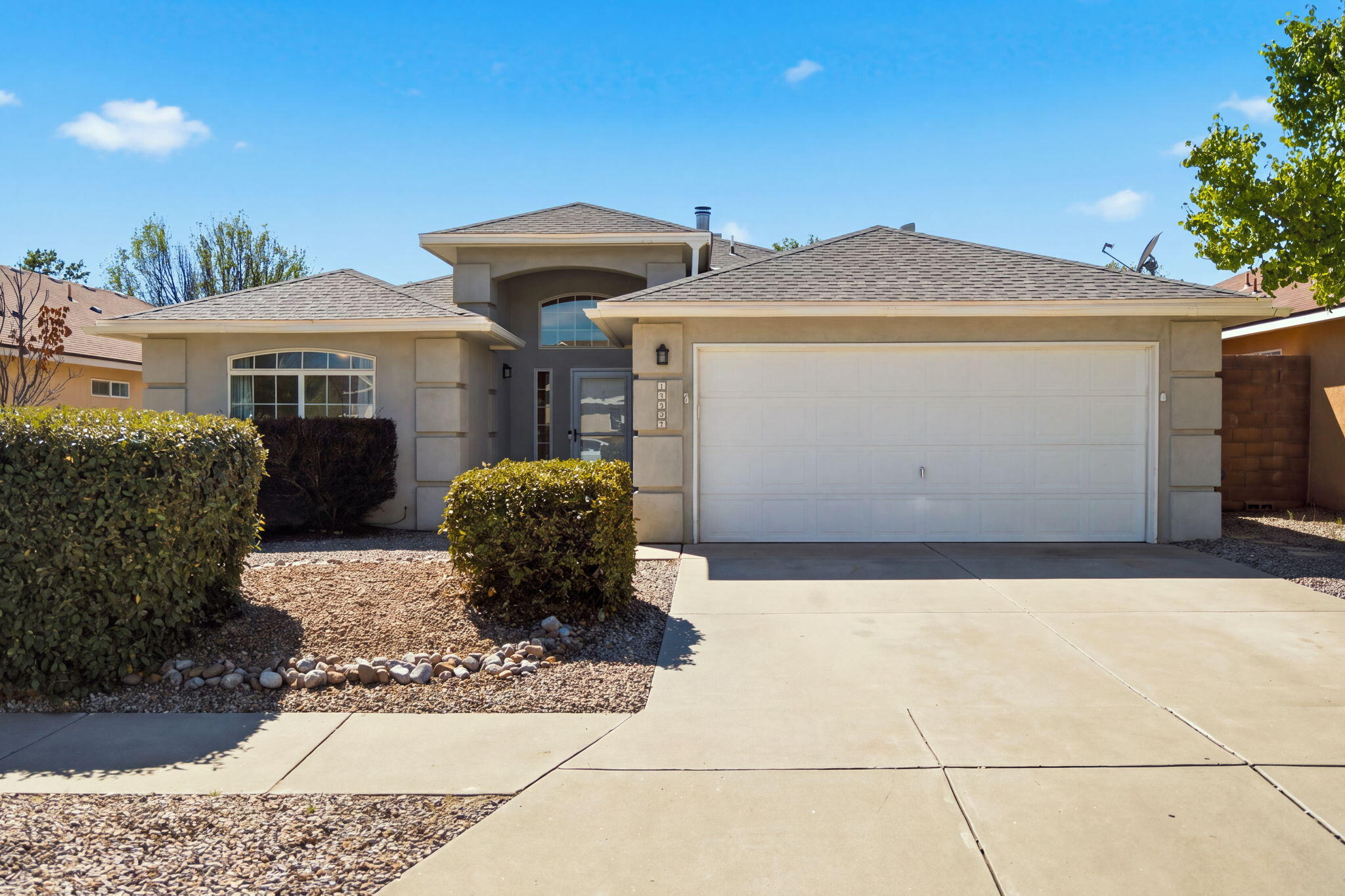 10259 Country Meadows Drive NW — photo