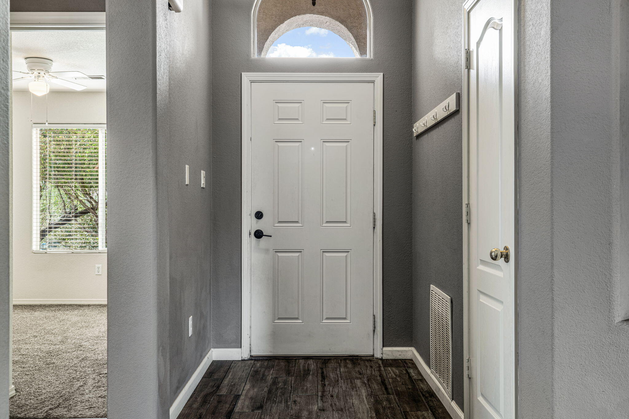 1390 Peppoli Loop SE, Rio Rancho, NM 87124 — photo 3