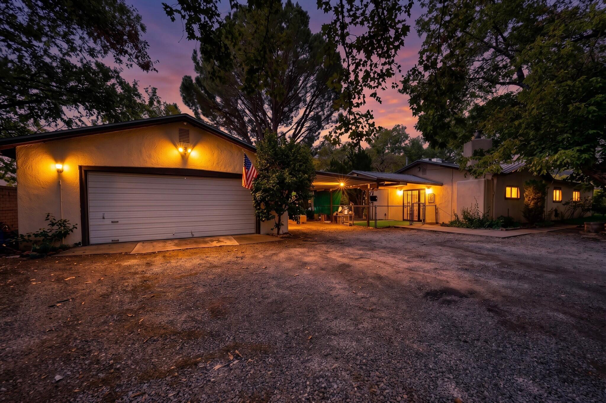 4817 Guadalupe Trail NW — photo