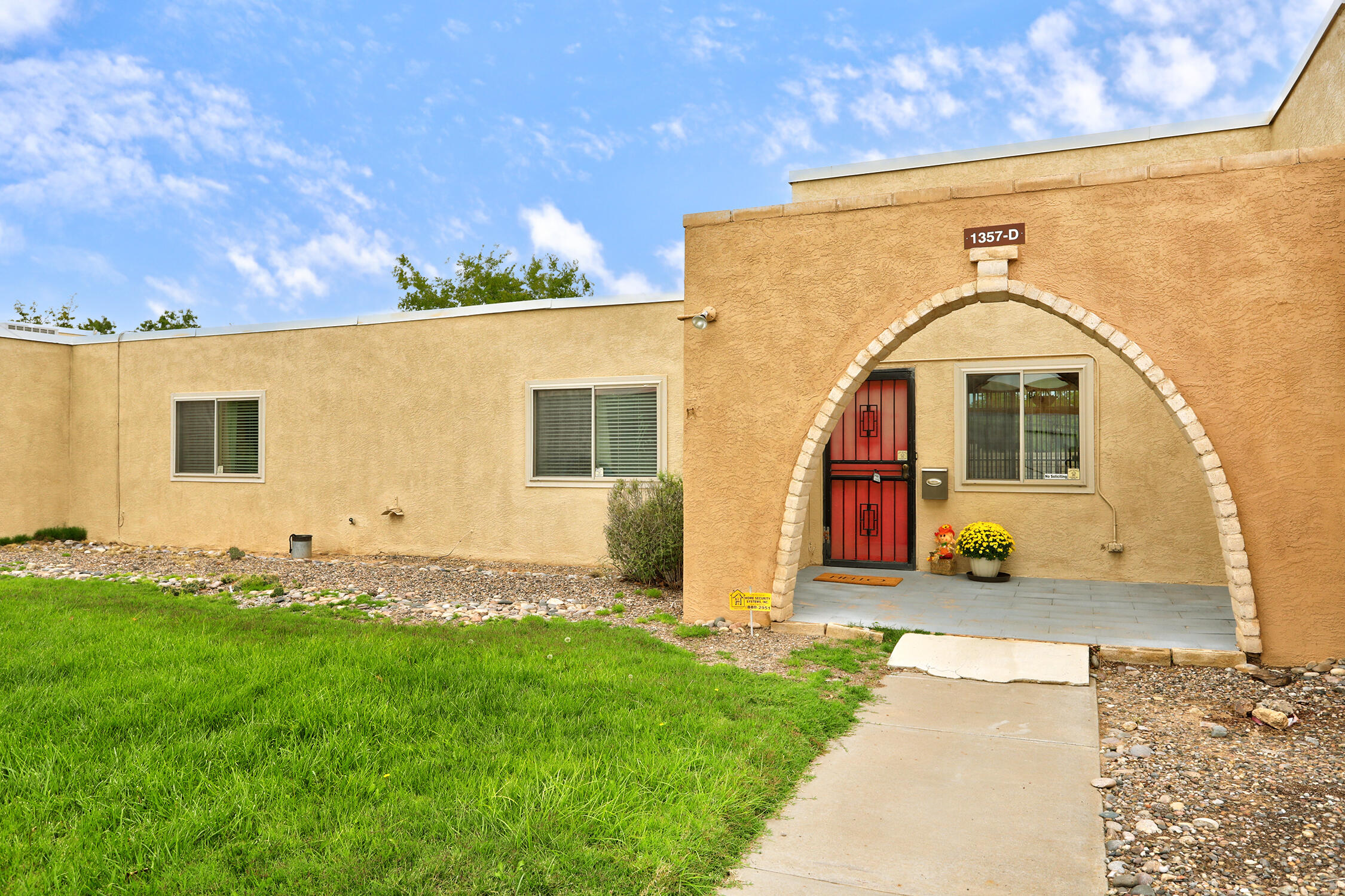 1357 Rio Rancho Boulevard SE Apt D — photo