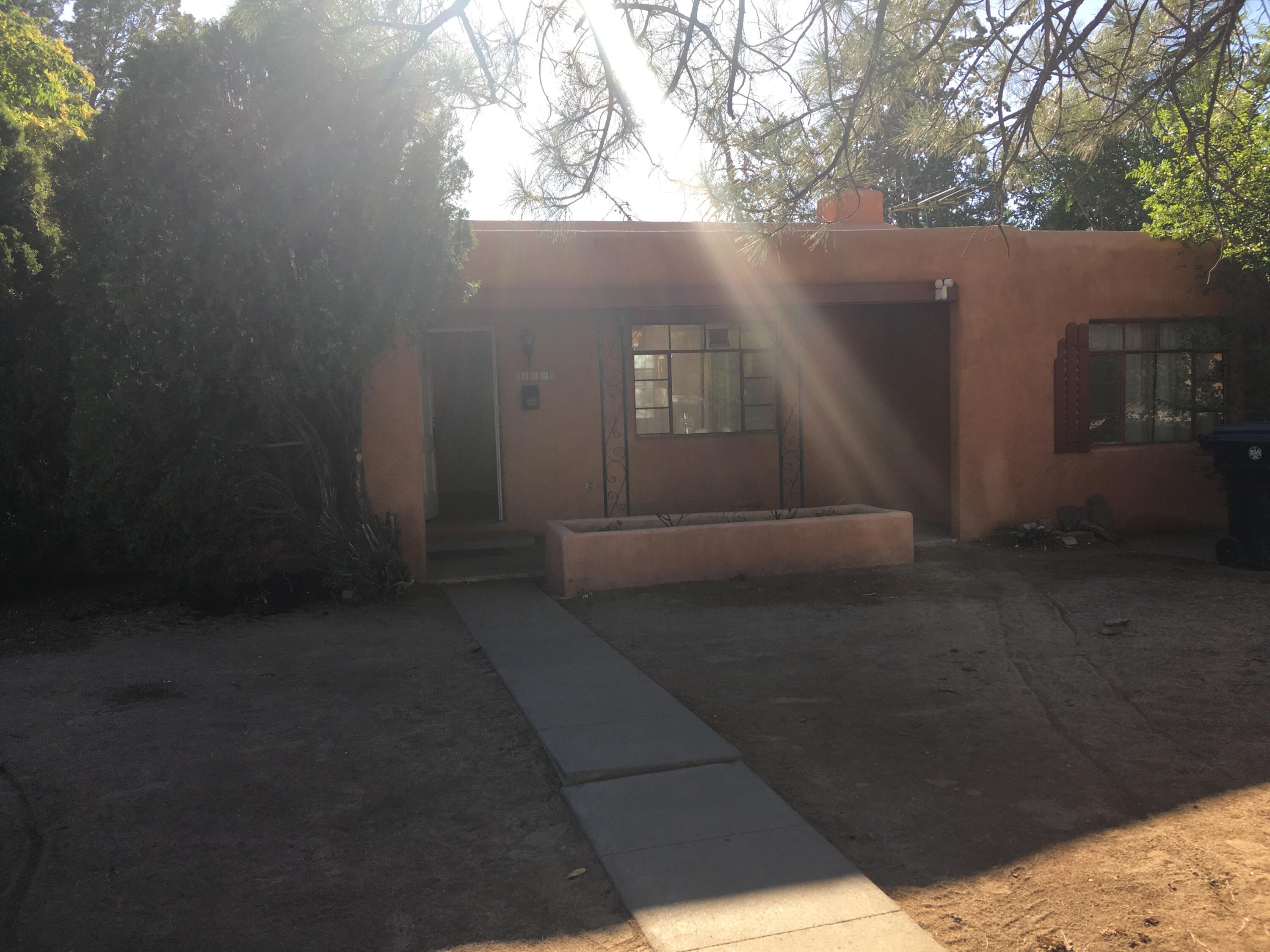 309 Cardenas Drive NE — photo