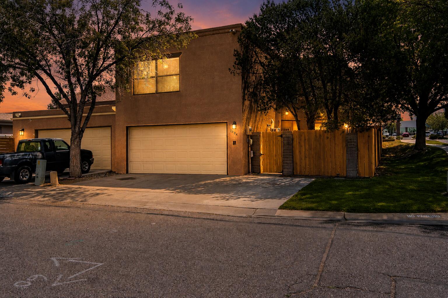 7904 Blue Jay Lane NE — photo