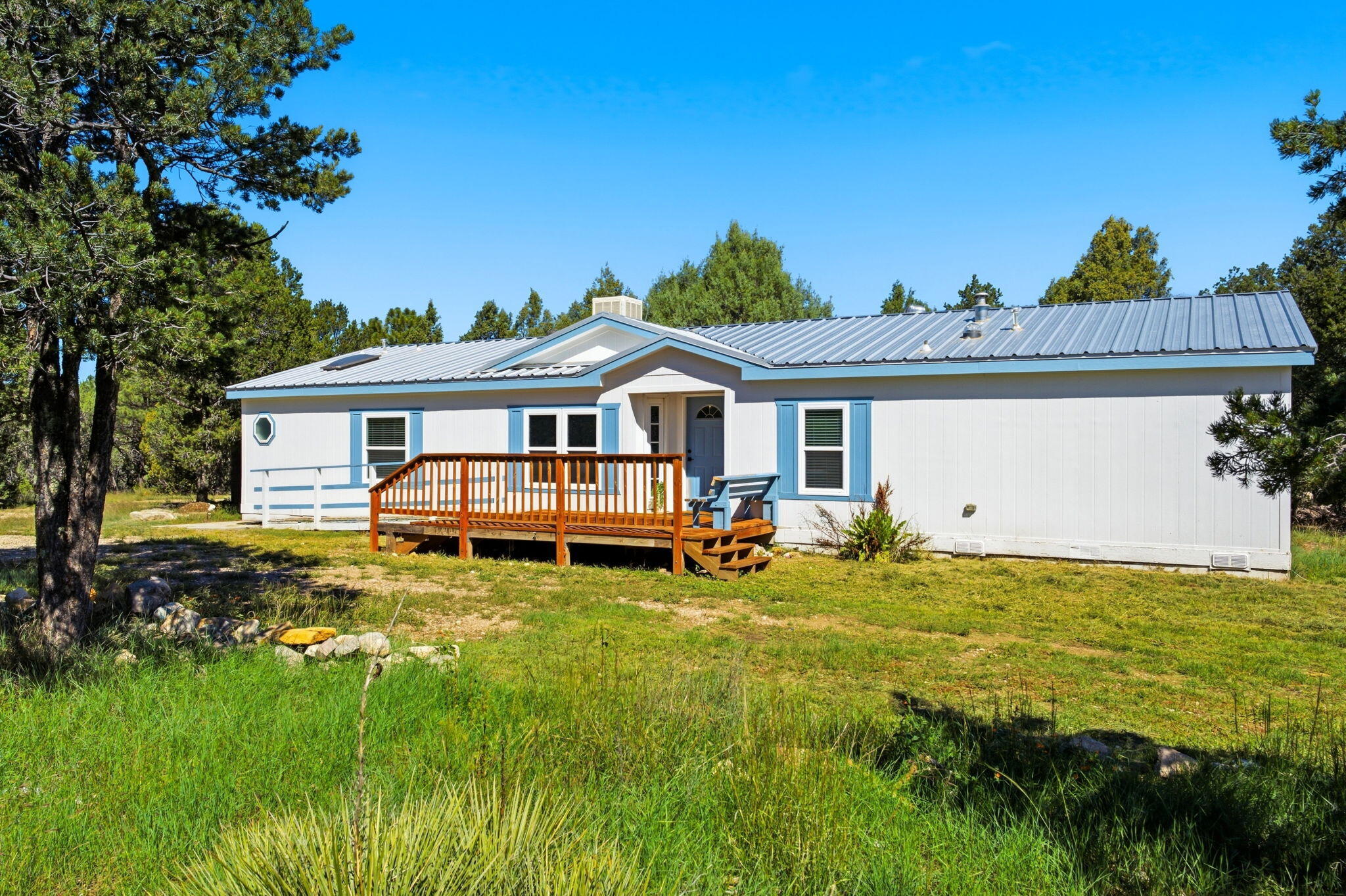 136 Holli Loop — photo